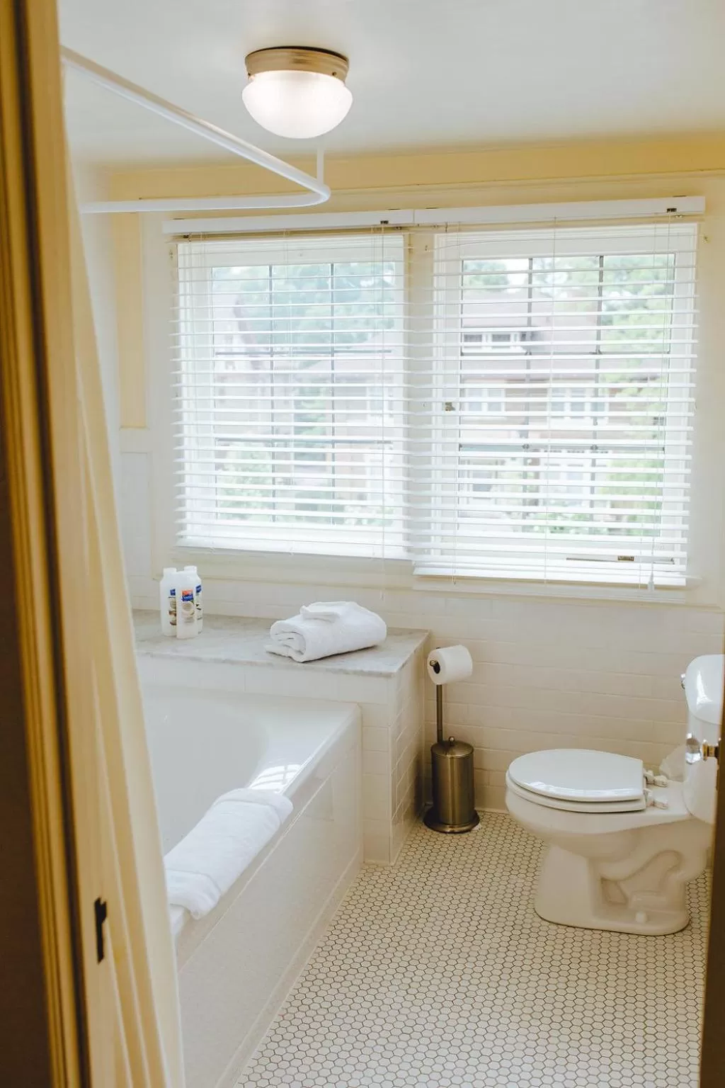 Bathroom in Leonard at Logan House