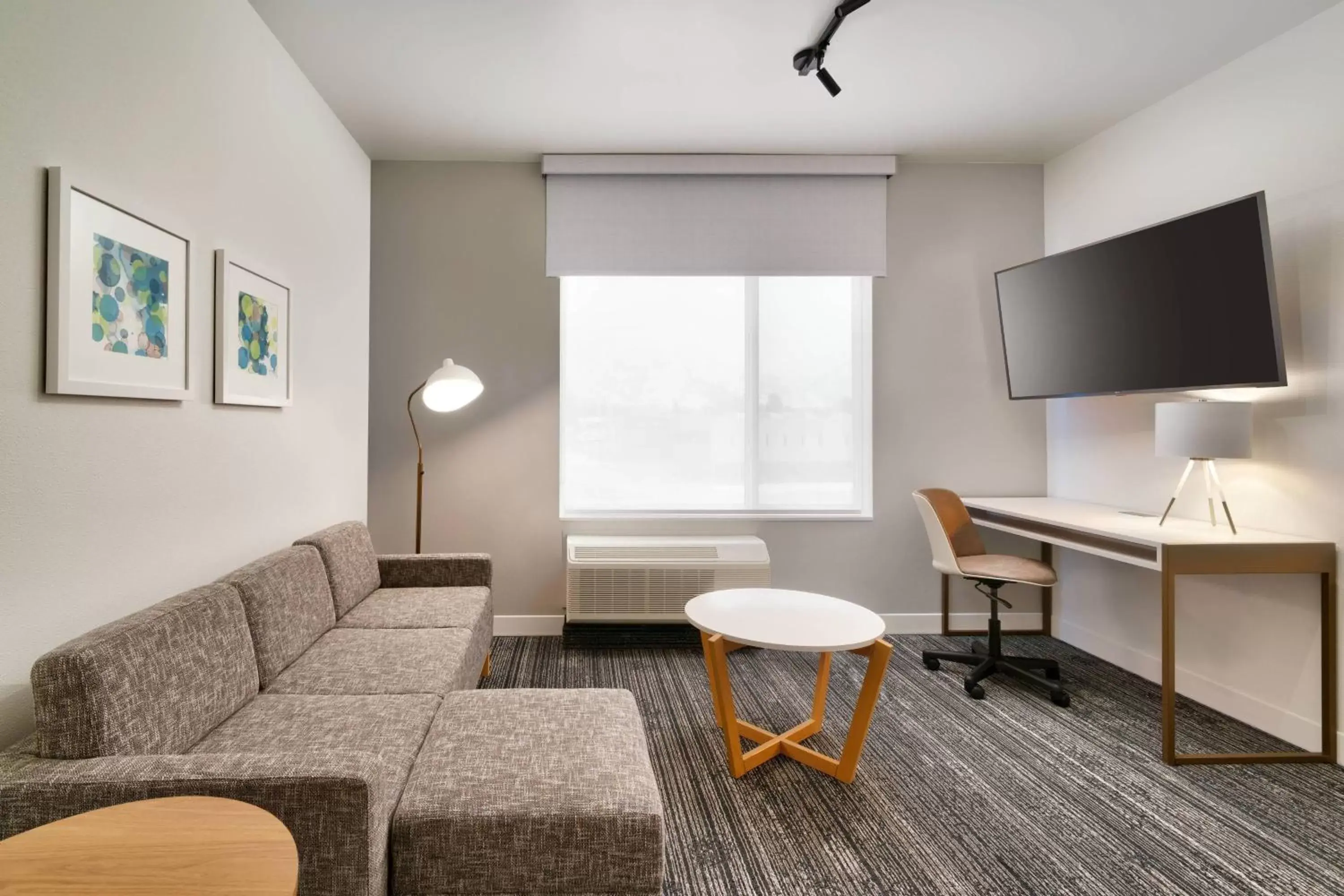 Bedroom, Seating Area in TownePlace Suites Salt Lake City Murray