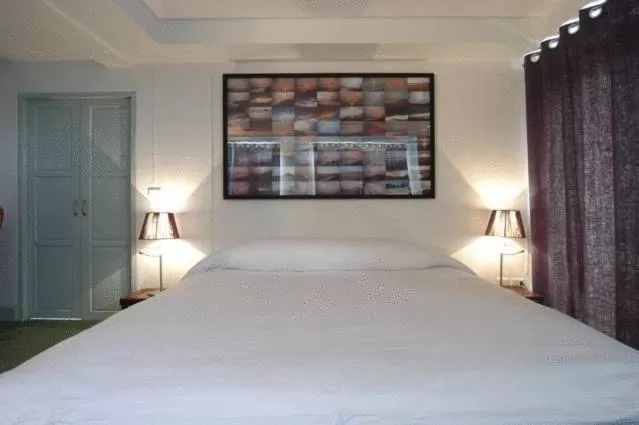 Bed in Villa Duangchampa