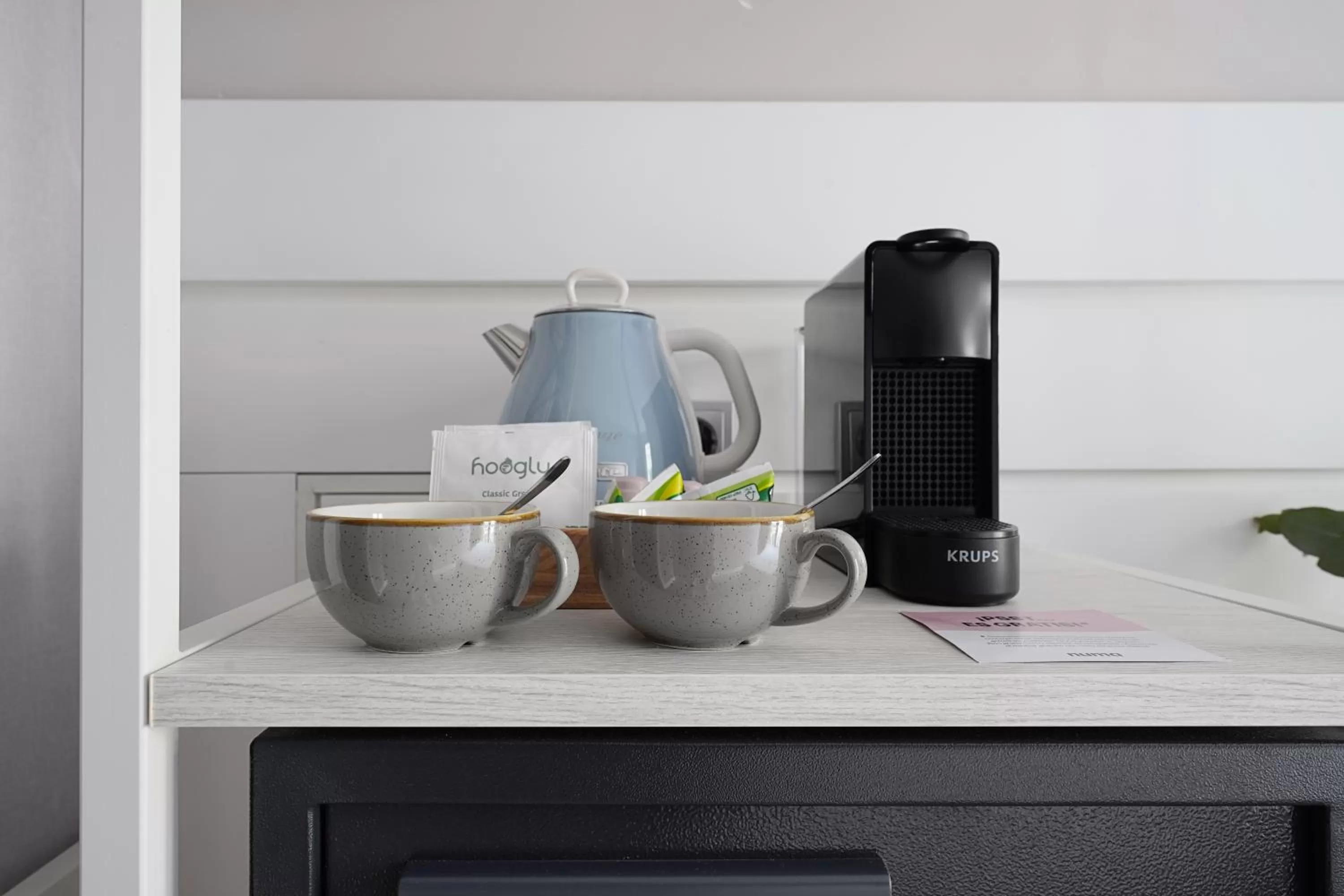 Coffee/tea facilities in Numa Barcelona Brio