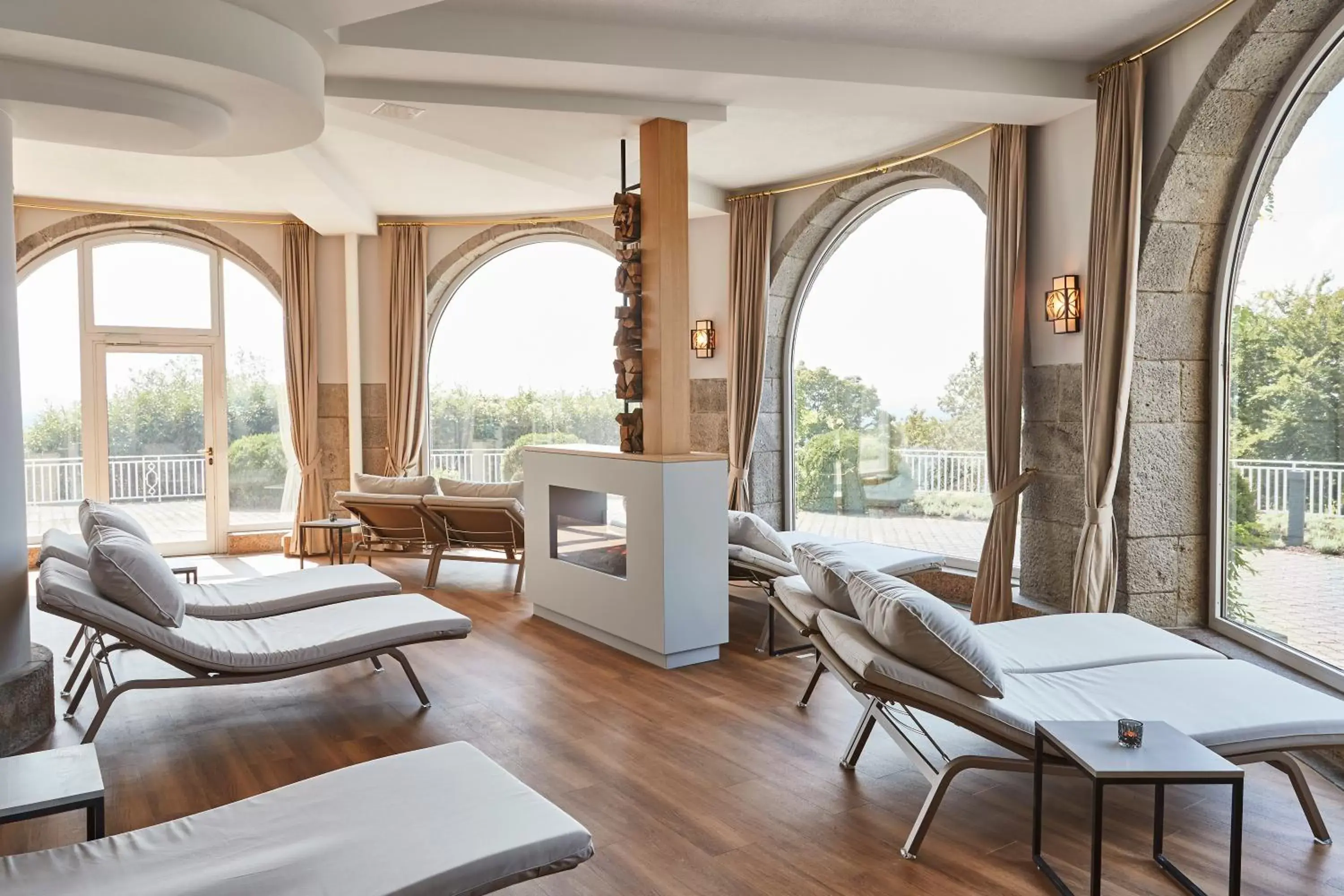 Spa and wellness centre/facilities, Seating Area in Steigenberger Grandhotel & Spa Petersberg
