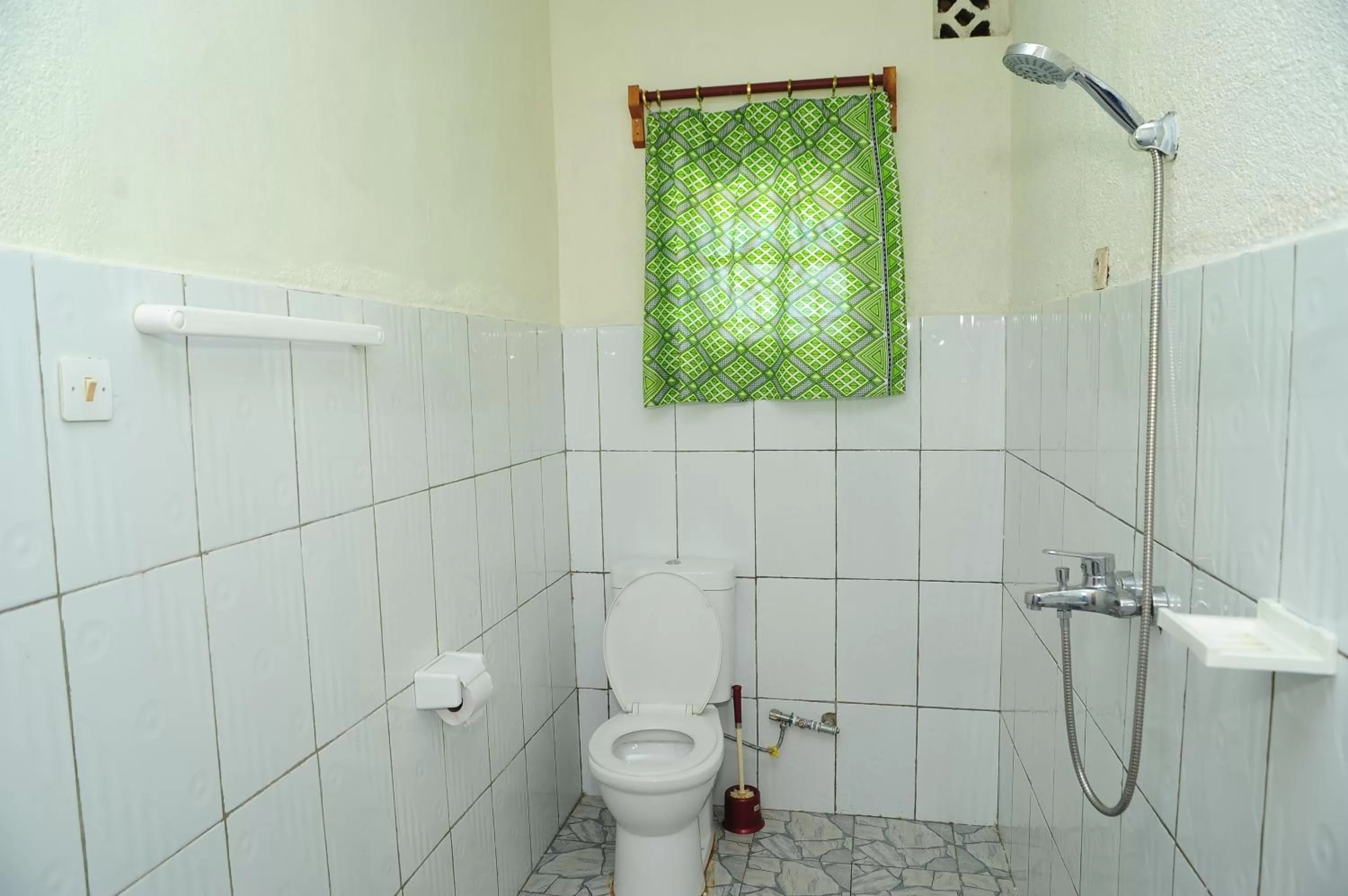 Shower in INZOZI AFRICA HOUSE B&B- Kacyiru