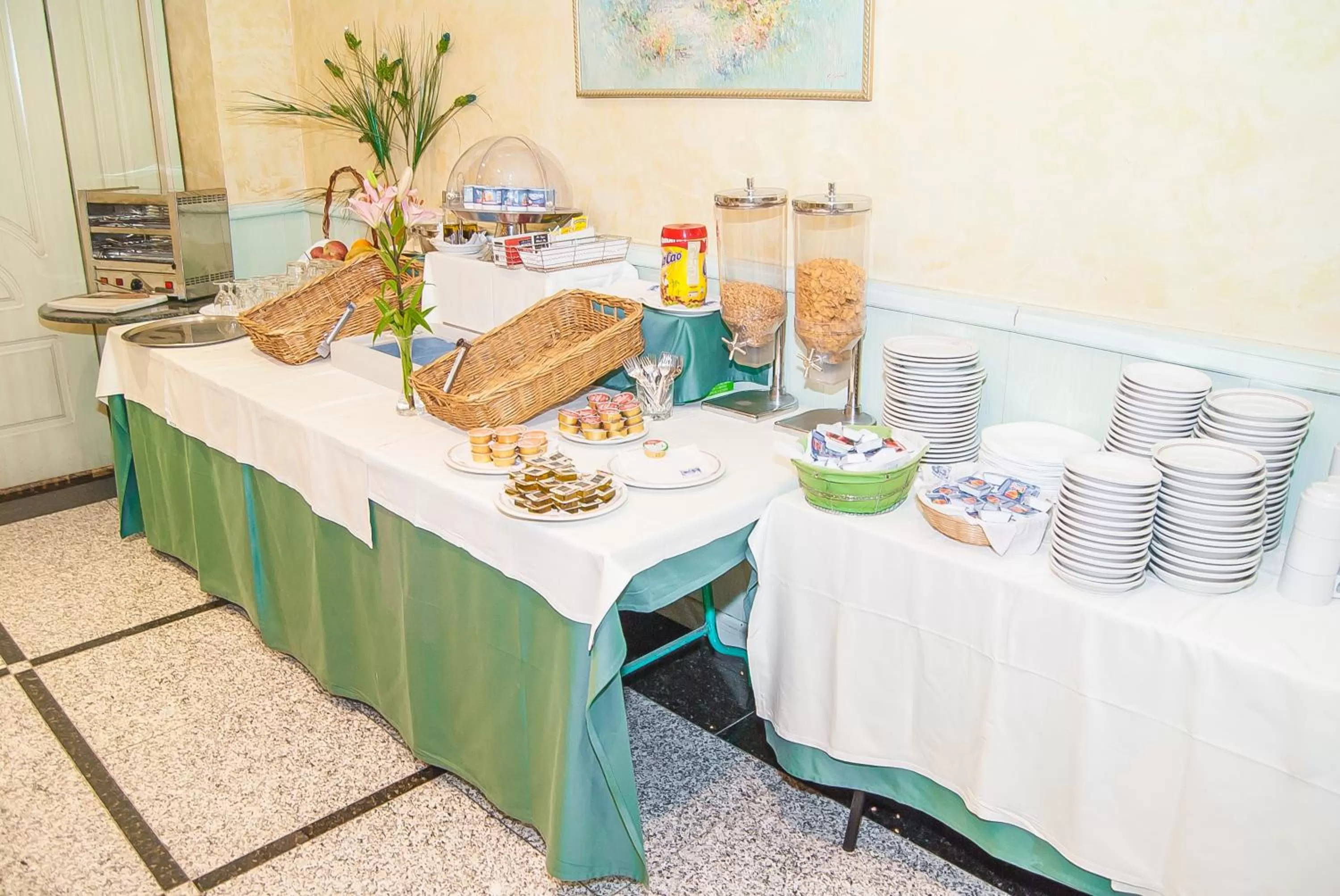 Food and drinks in Ana María