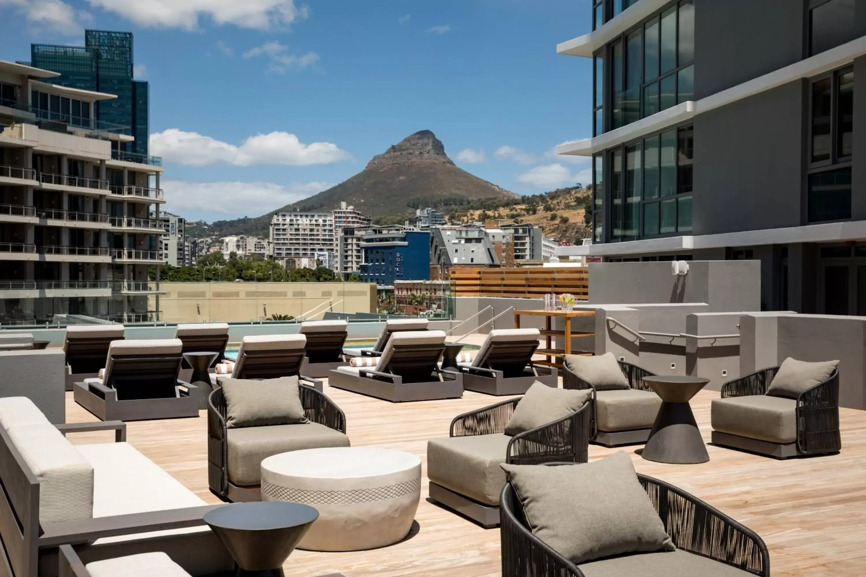 Swimming pool, Mountain View in AC Hotel by Marriott Cape Town Waterfront