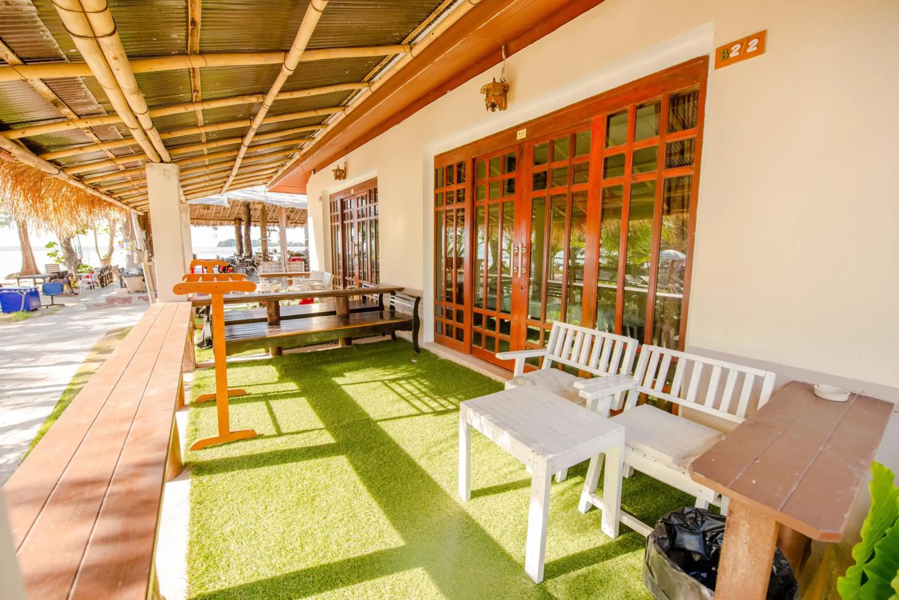 Balcony/Terrace in Banana Beach Resort