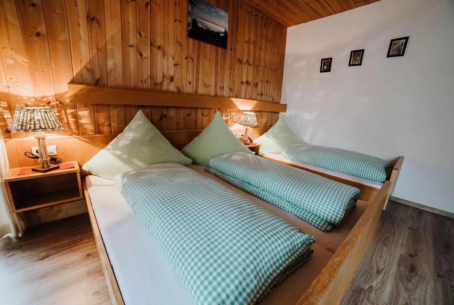 Bed in Berggasthof Hochpröller