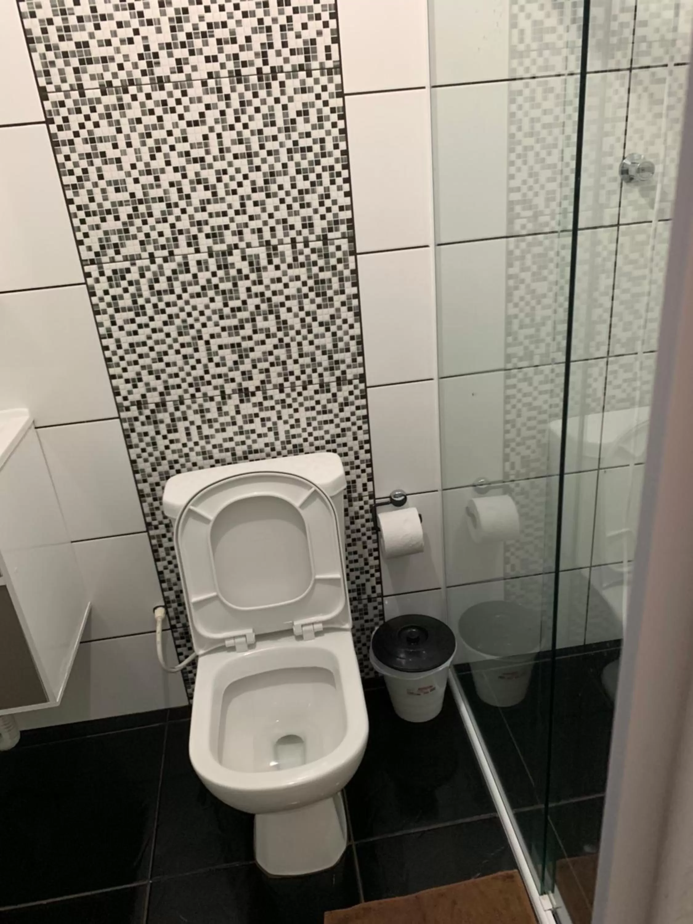 Shower, Bathroom in Pousada Tio Tonho