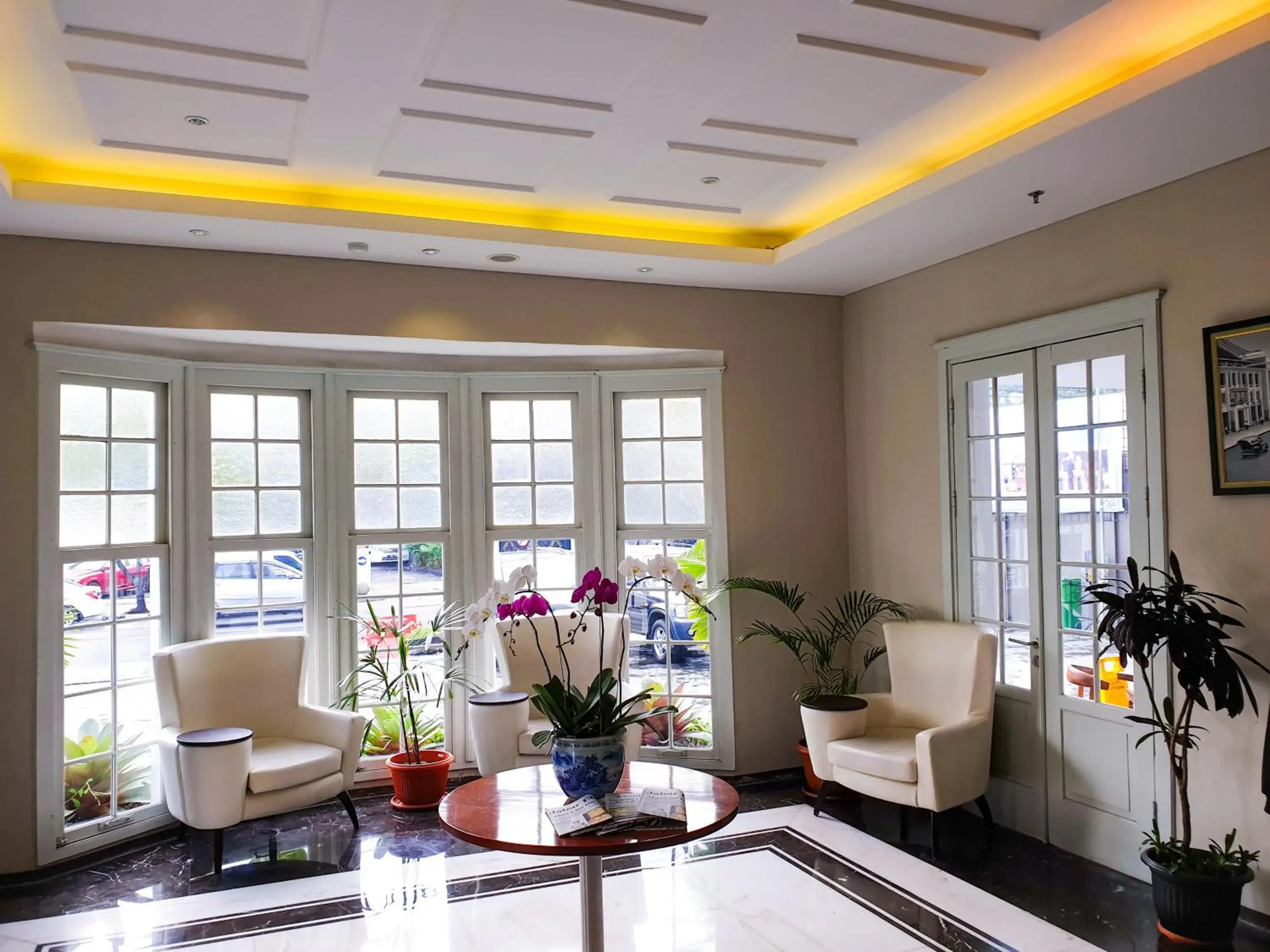 Lounge or bar, Lobby/Reception in Grand Tebu Hotel