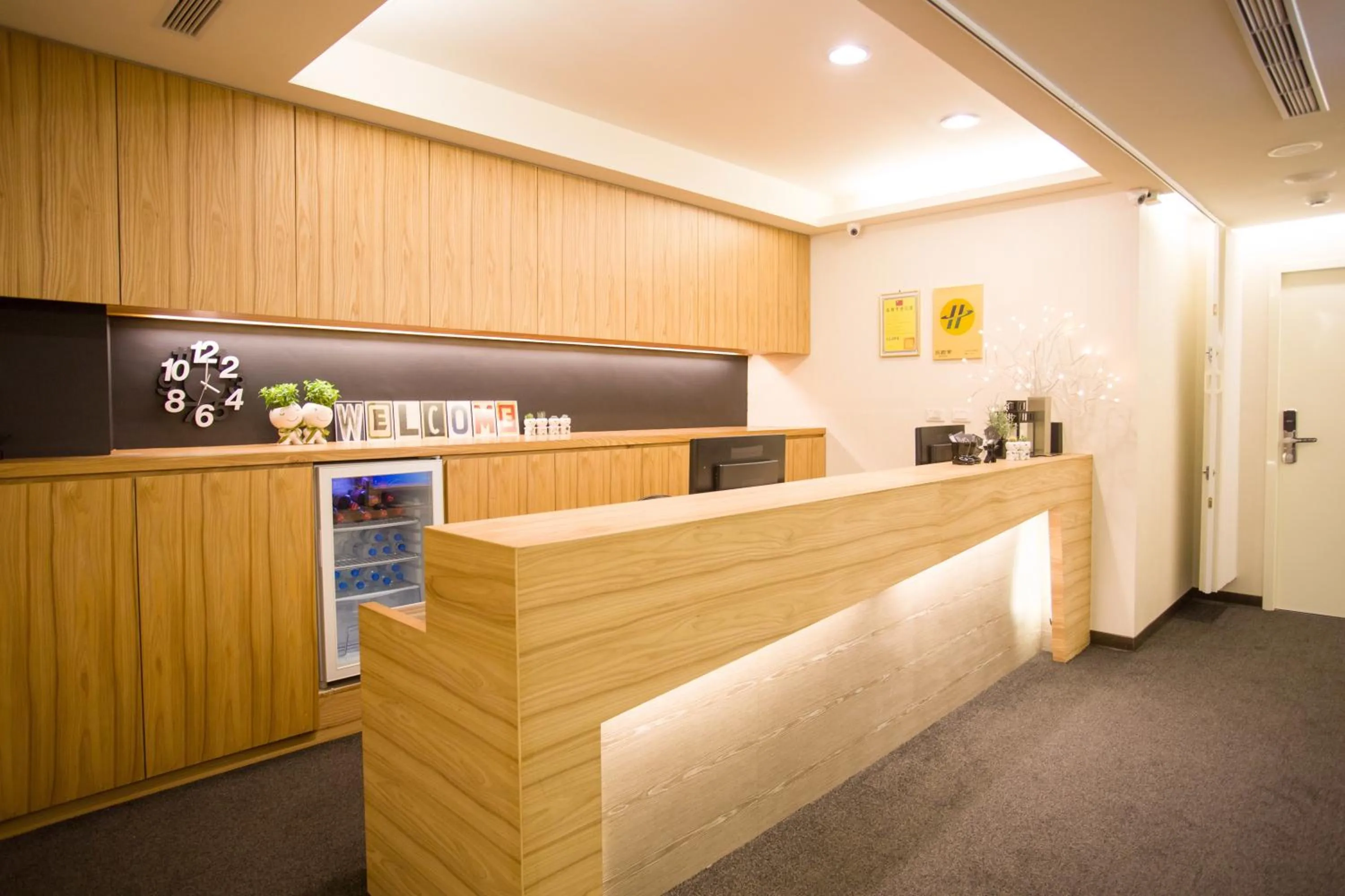 Seating area in Fun Inn Taipei Hostel