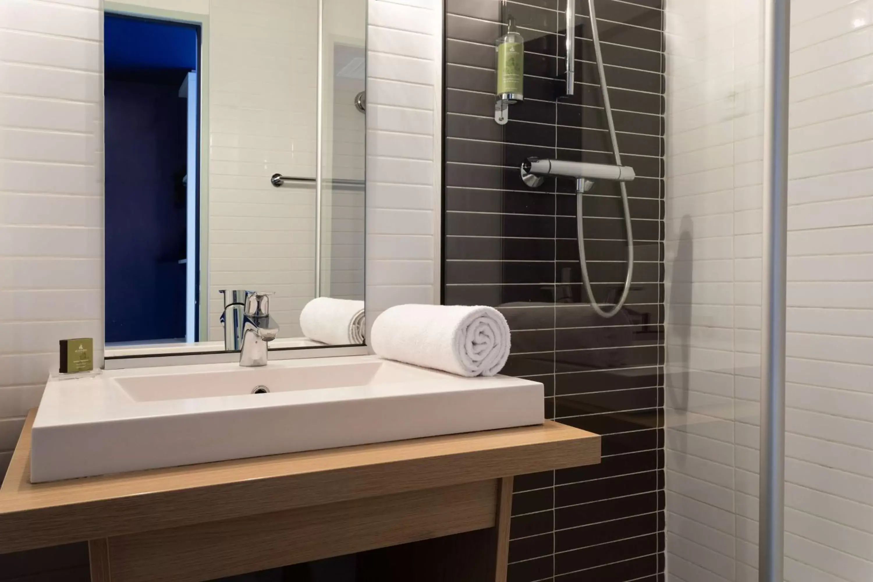 Photo of the whole room, Bathroom in Hotel Paradou Mediterranee, BW Signature Collection by Best Western