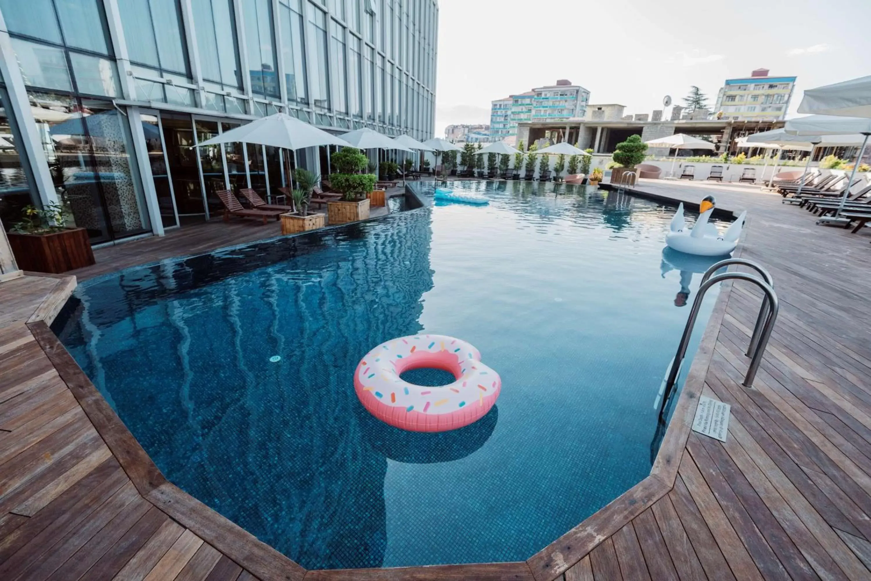 Activities, Swimming Pool in Radisson Blu Hotel Batumi