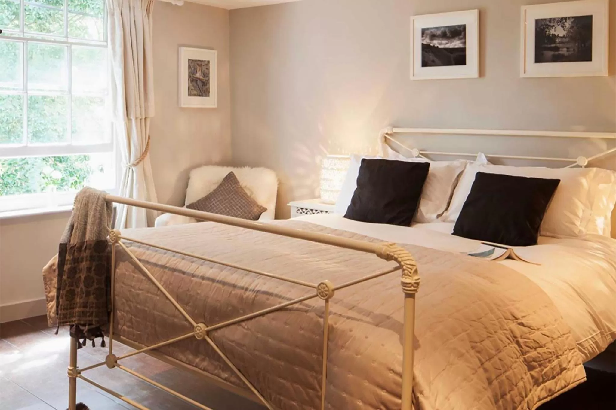 Bedroom, Bed in The Ram Inn