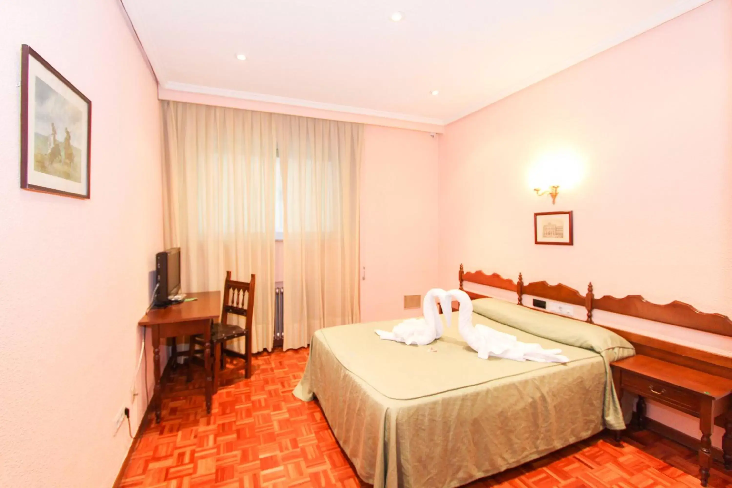 Bed in Hotel Castellano Centro