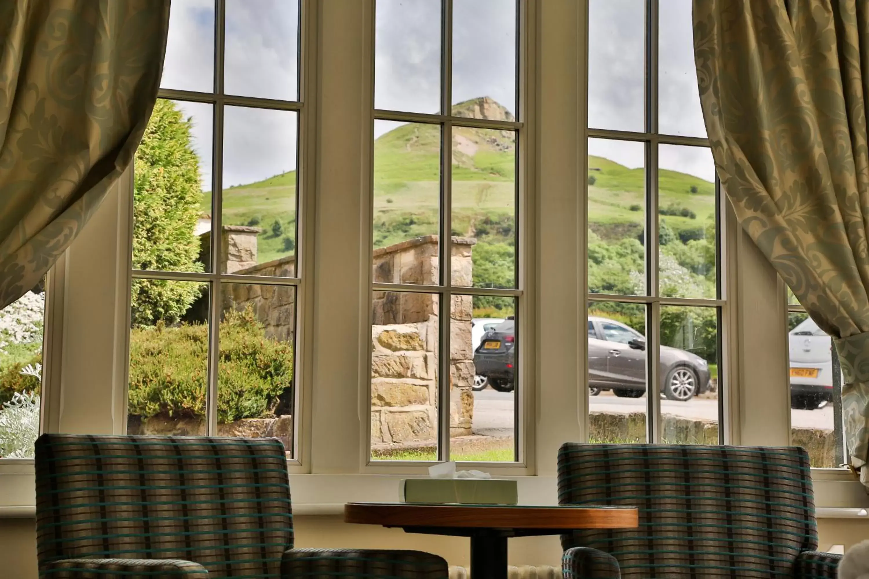 Mountain view, View in The King's Head Inn - The Inn Collection Group