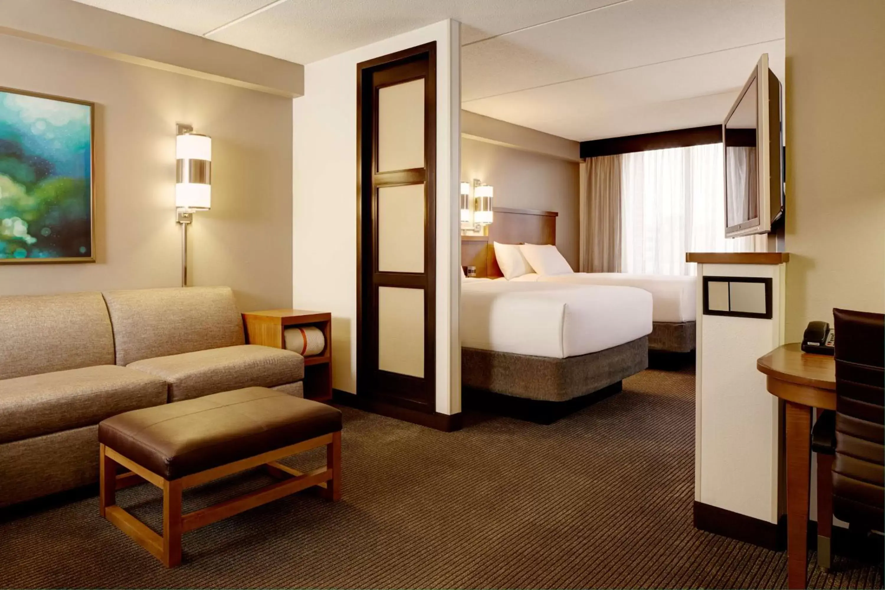 Bedroom, Seating Area in Hyatt Place Detroit/Utica