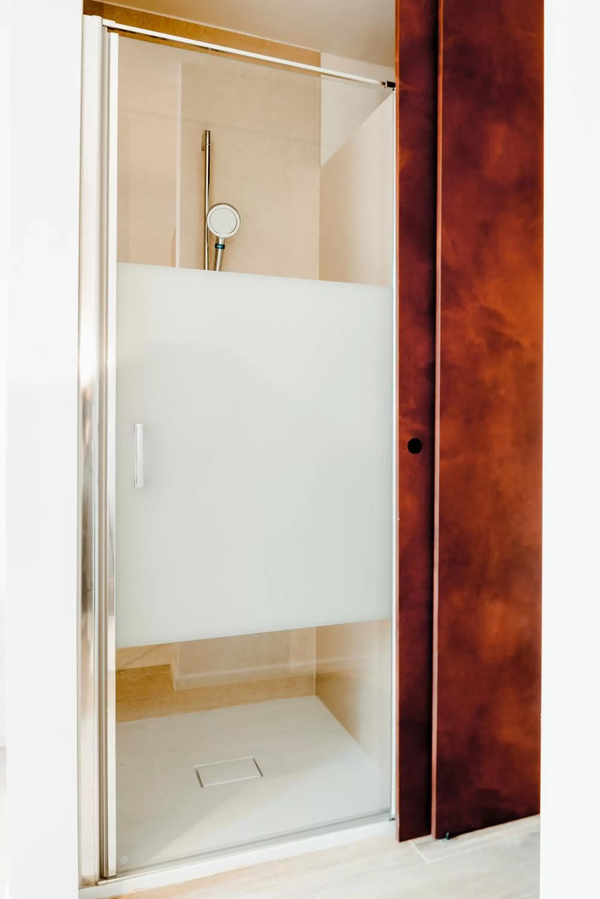 Shower, Bathroom in Heirloom Hotels - The Librarian