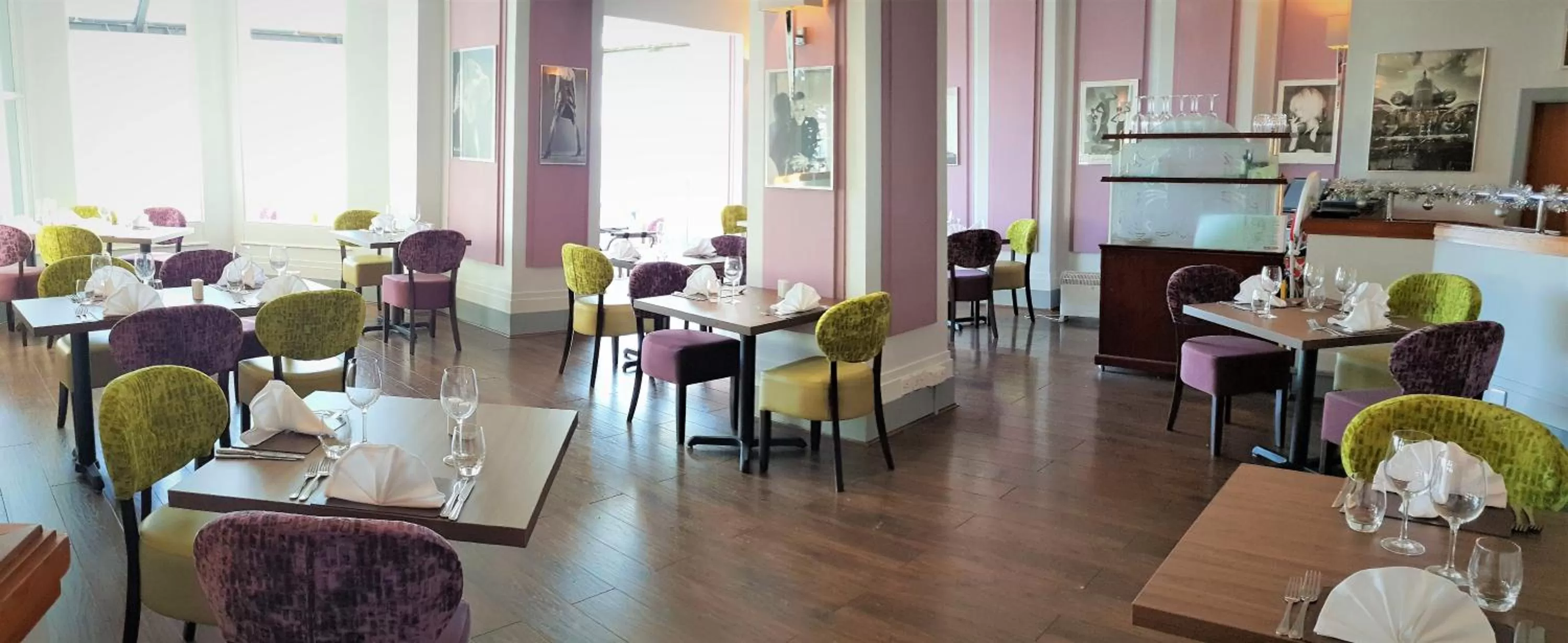 Restaurant/places to eat in The Empress Hotel