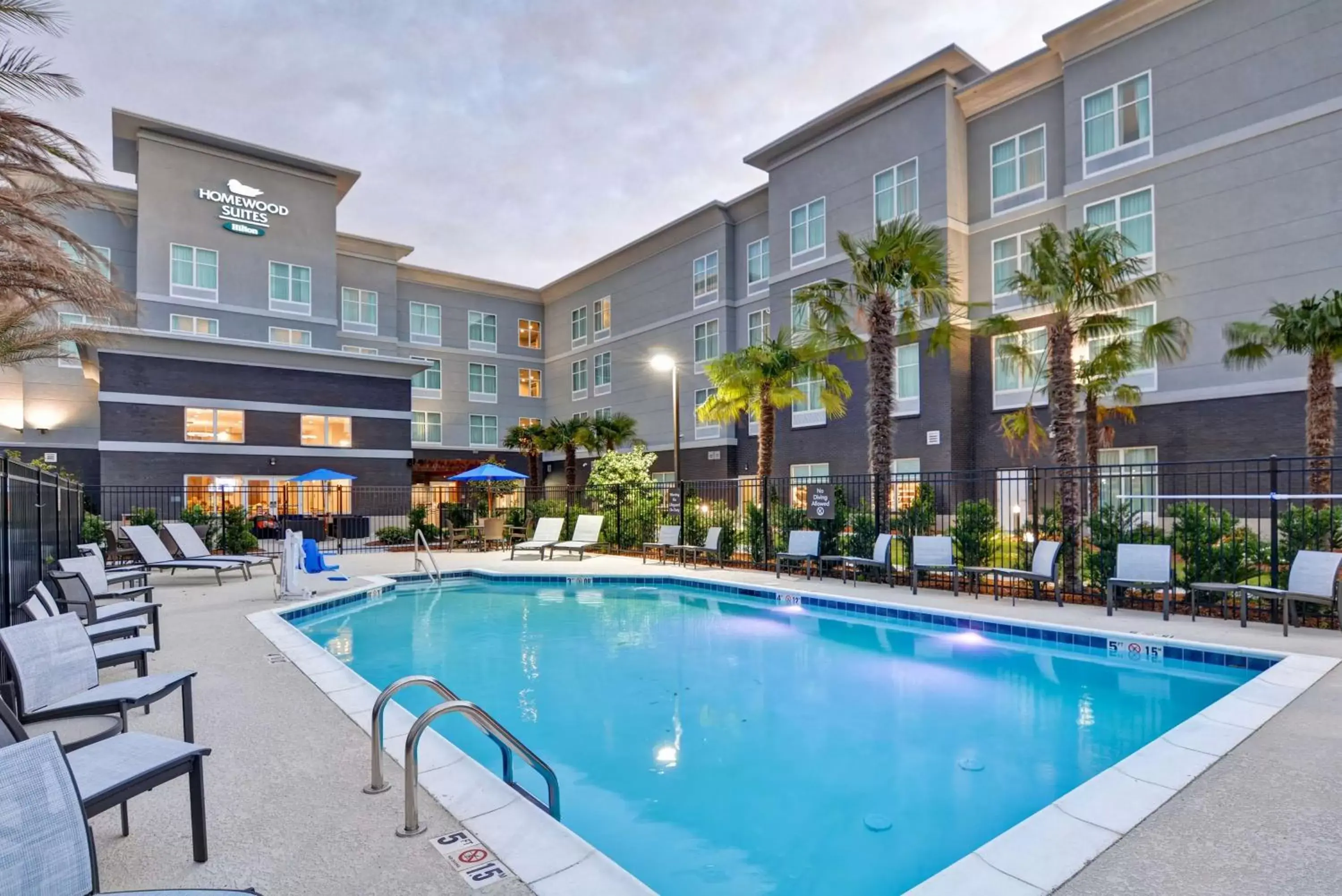 Pool view, Property Building in Homewood Suites By Hilton New Orleans West Bank Gretna