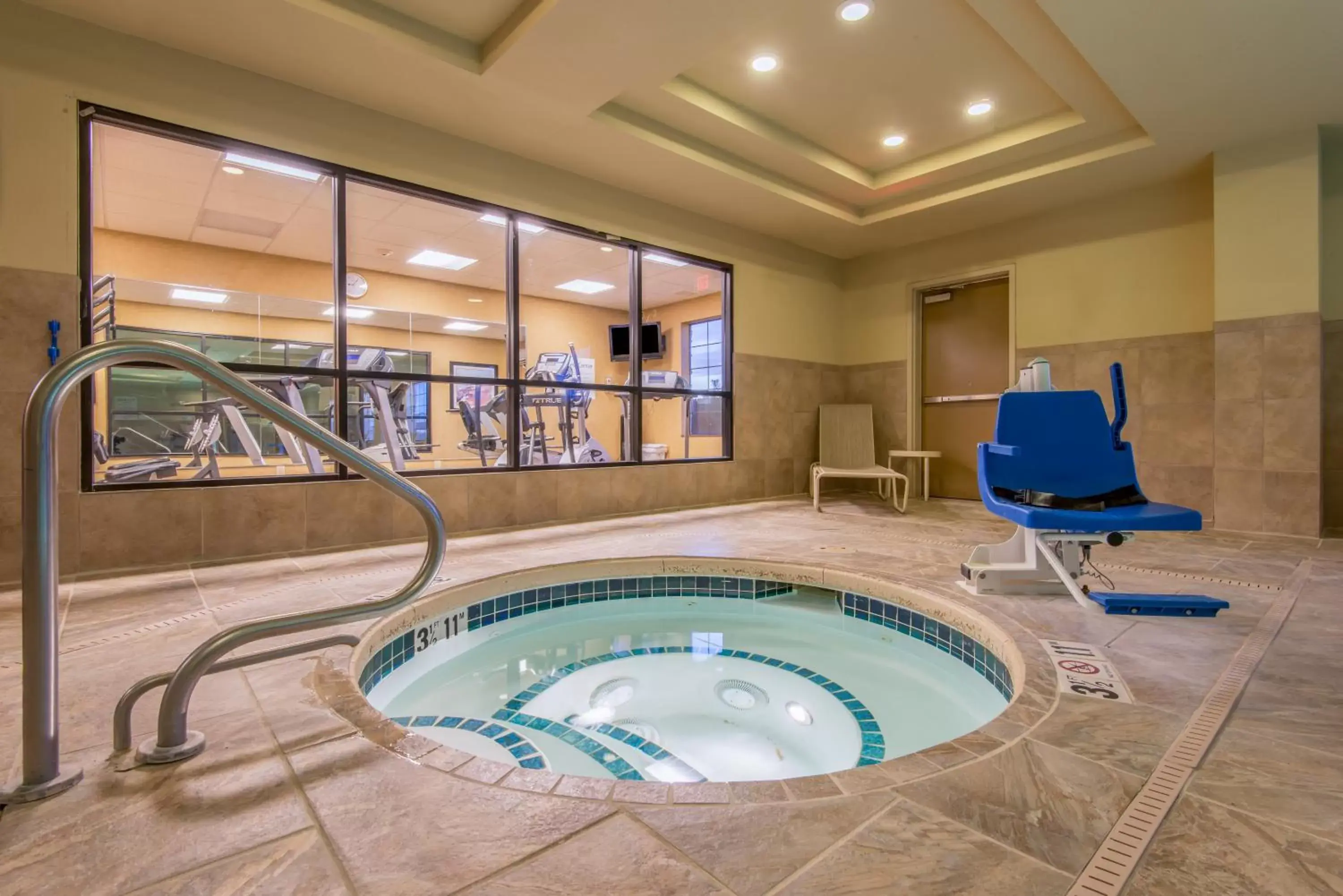 Swimming pool in Holiday Inn Express & Suites Clovis, an IHG Hotel Swimming pool in Holiday Inn Express & Suites Clovis, an IHG Hotel