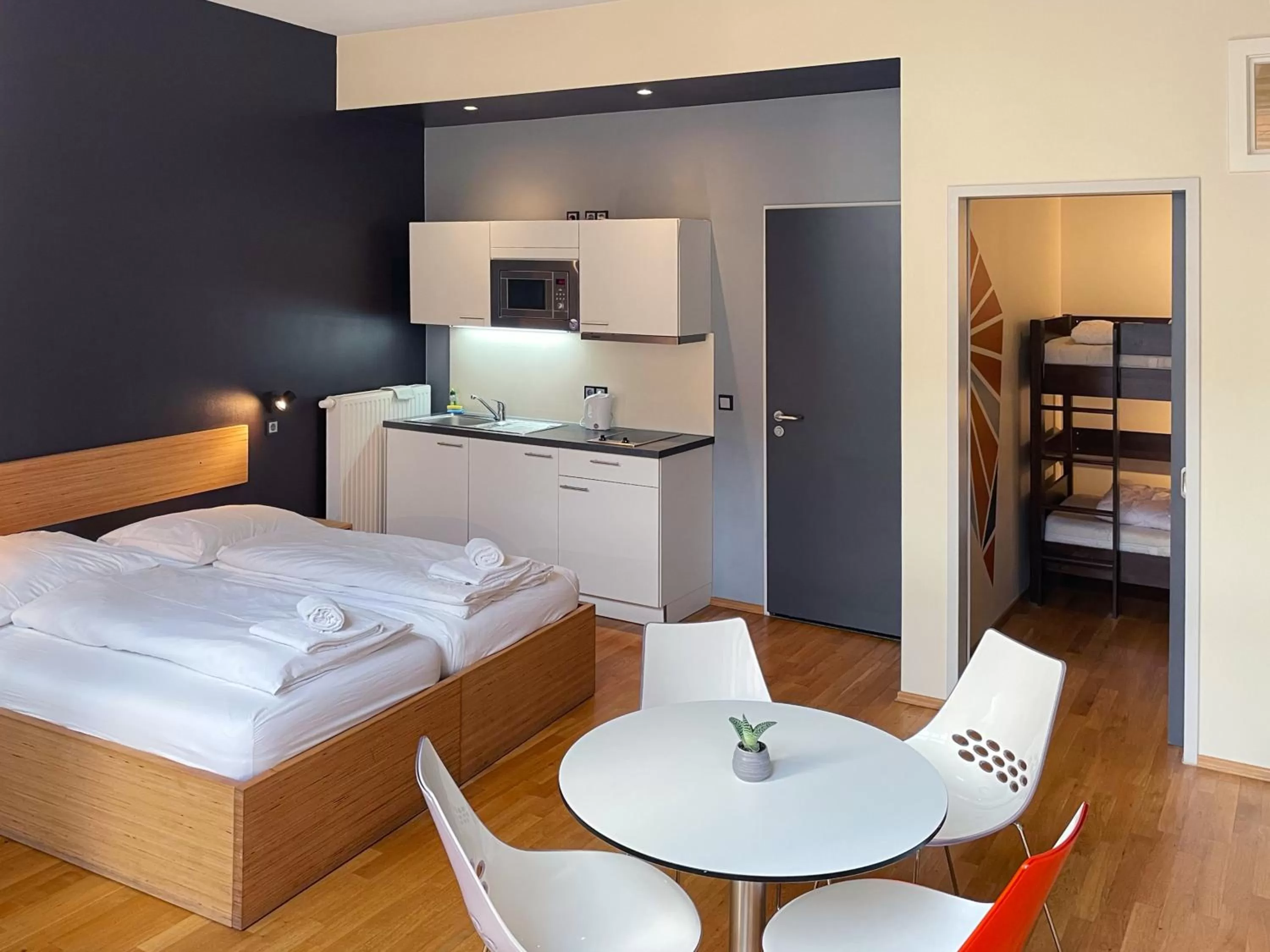 Photo of the whole room, Bed in Five Elements Hostel Leipzig