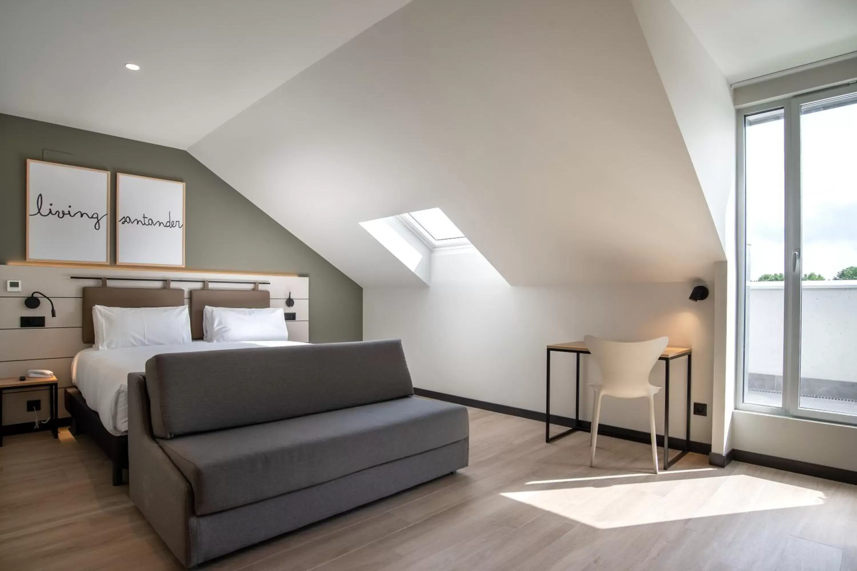 Photo of the whole room, Bed in Hotel Bed4U Santander Photo of the whole room, Bed in Hotel Bed4U Santander