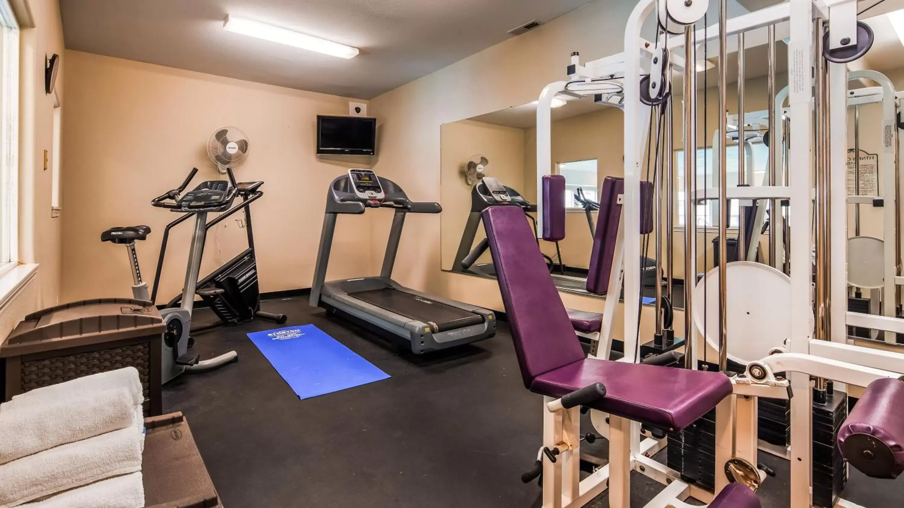 Fitness centre/facilities, Fitness Center/Facilities in Best Western Inn at Face Rock