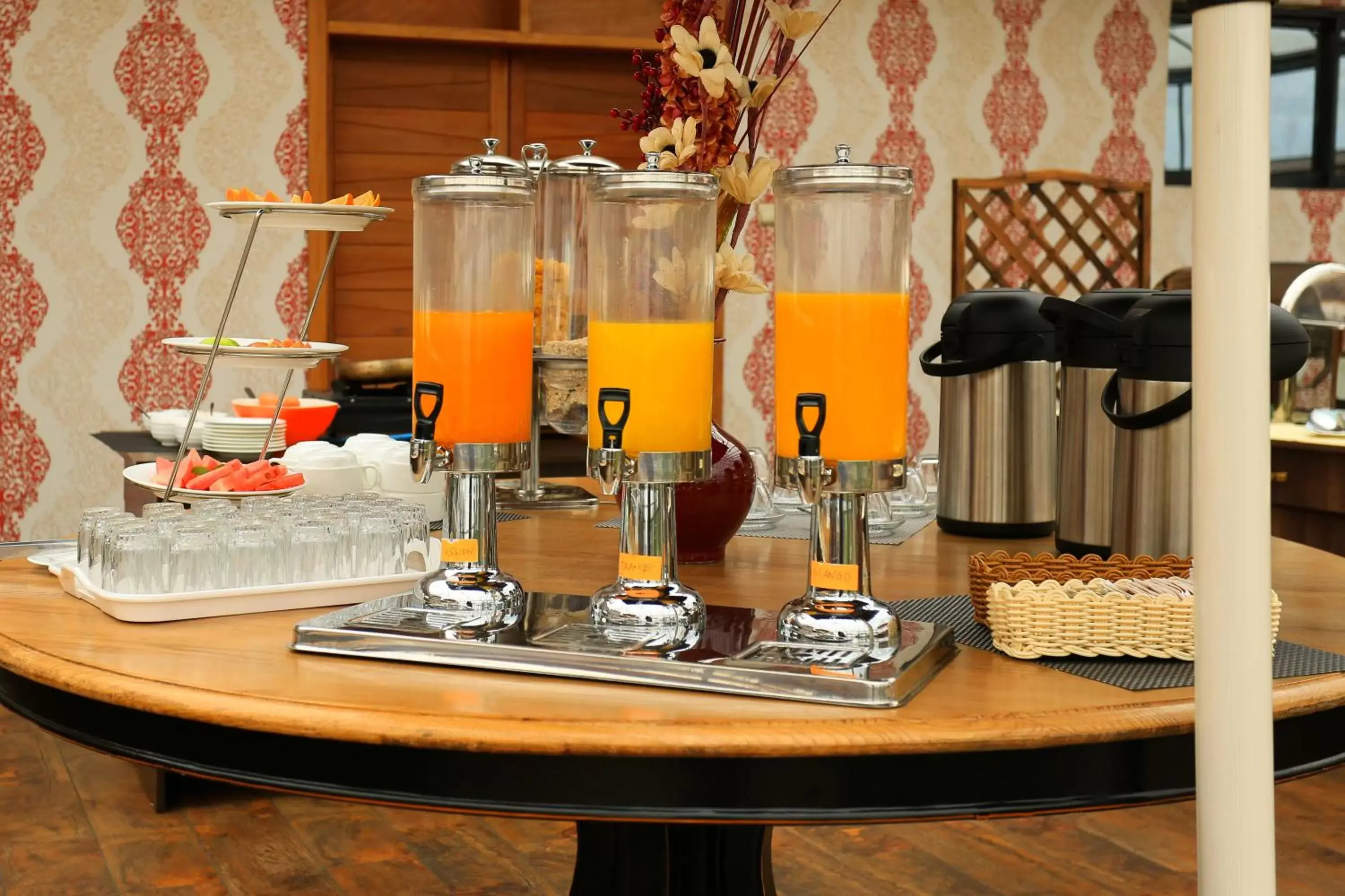 Restaurant/places to eat in Lotos Inn & Suites -Nairobi, Westlands Restaurant/places to eat in Lotos Inn & Suites -Nairobi, Westlands