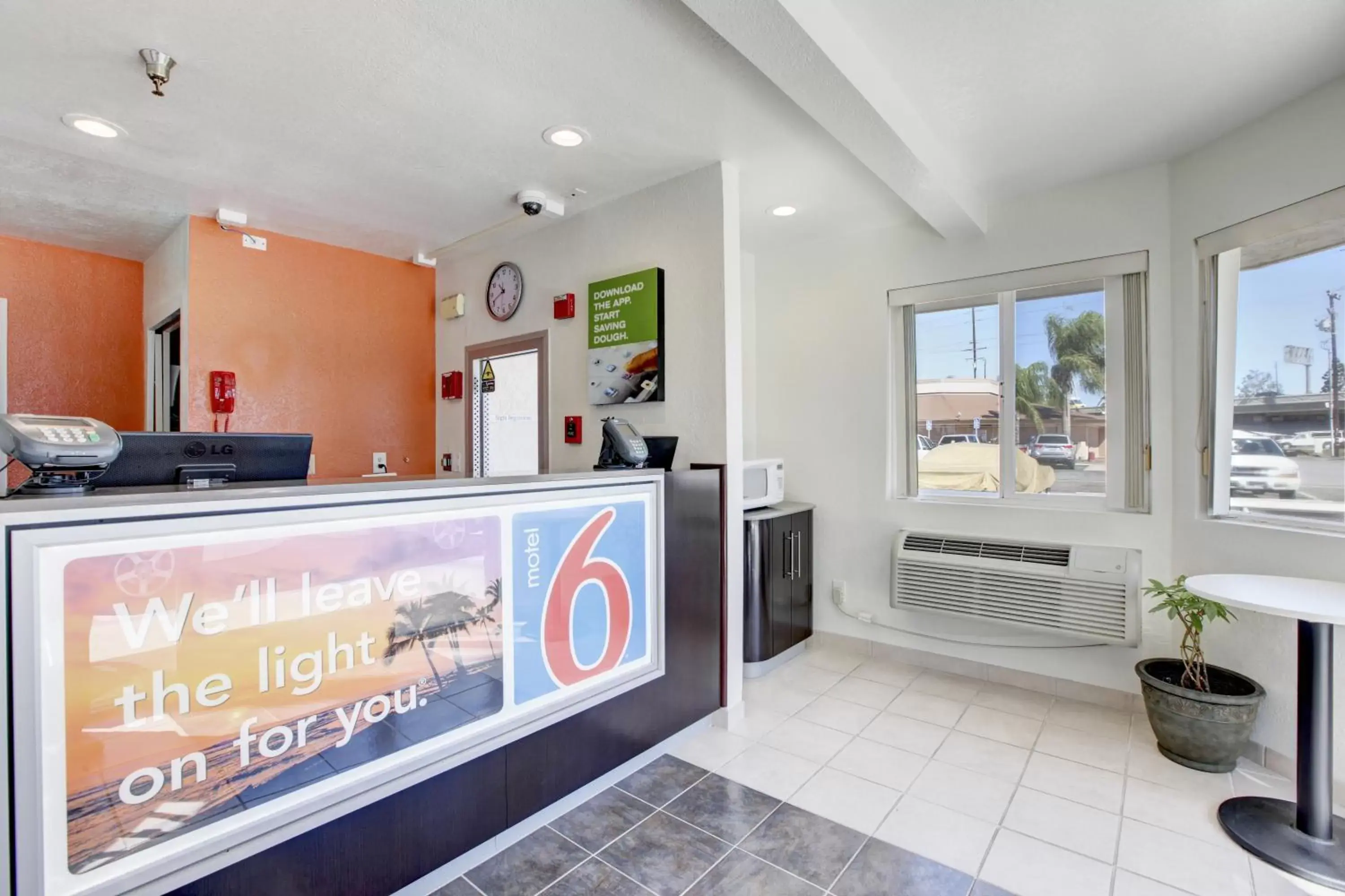 Lobby or reception, Lobby/Reception in Motel 6-Westminster, CA - North