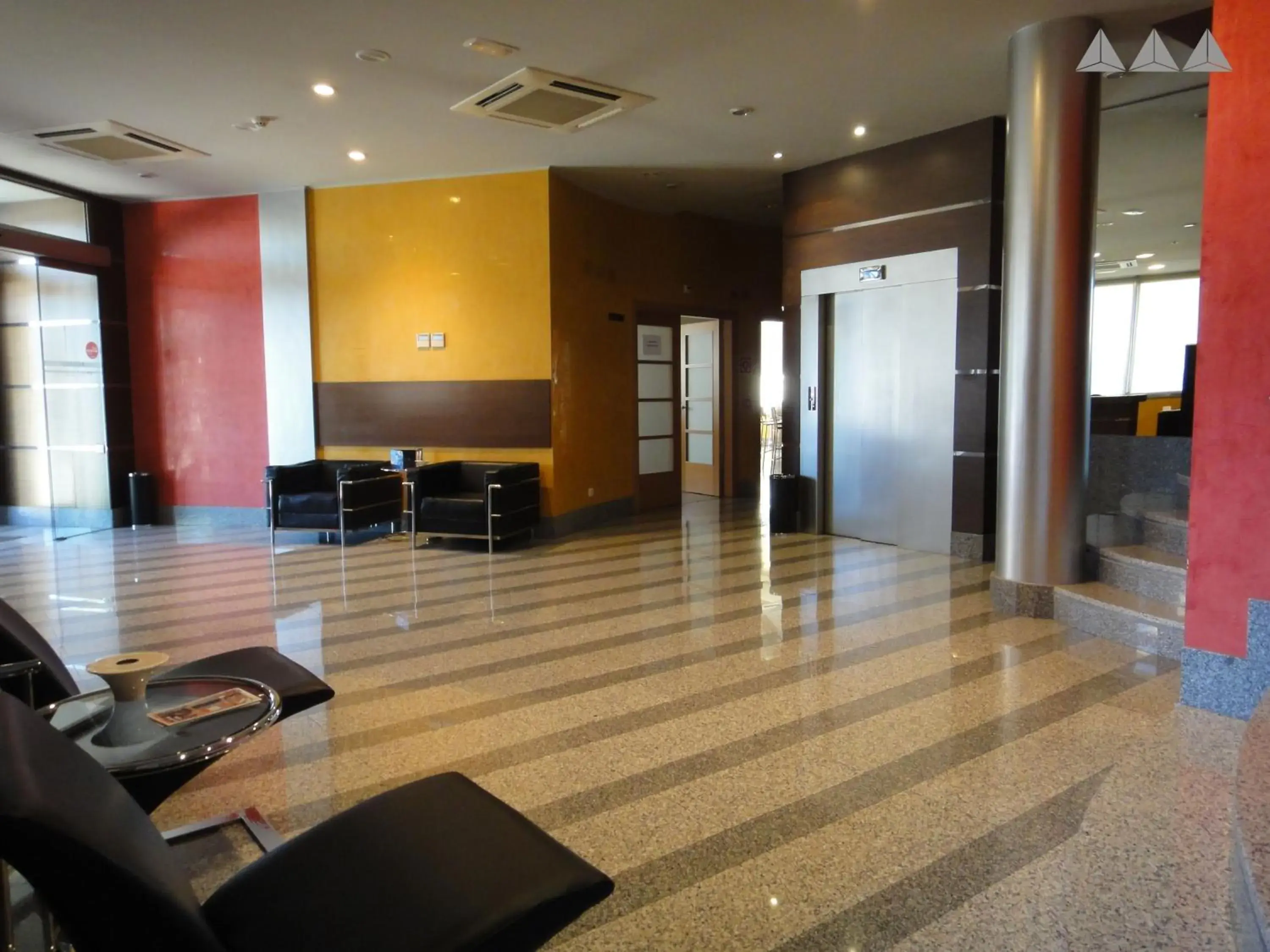 Facade/entrance, Lobby/Reception in Hotel Palacio Congresos