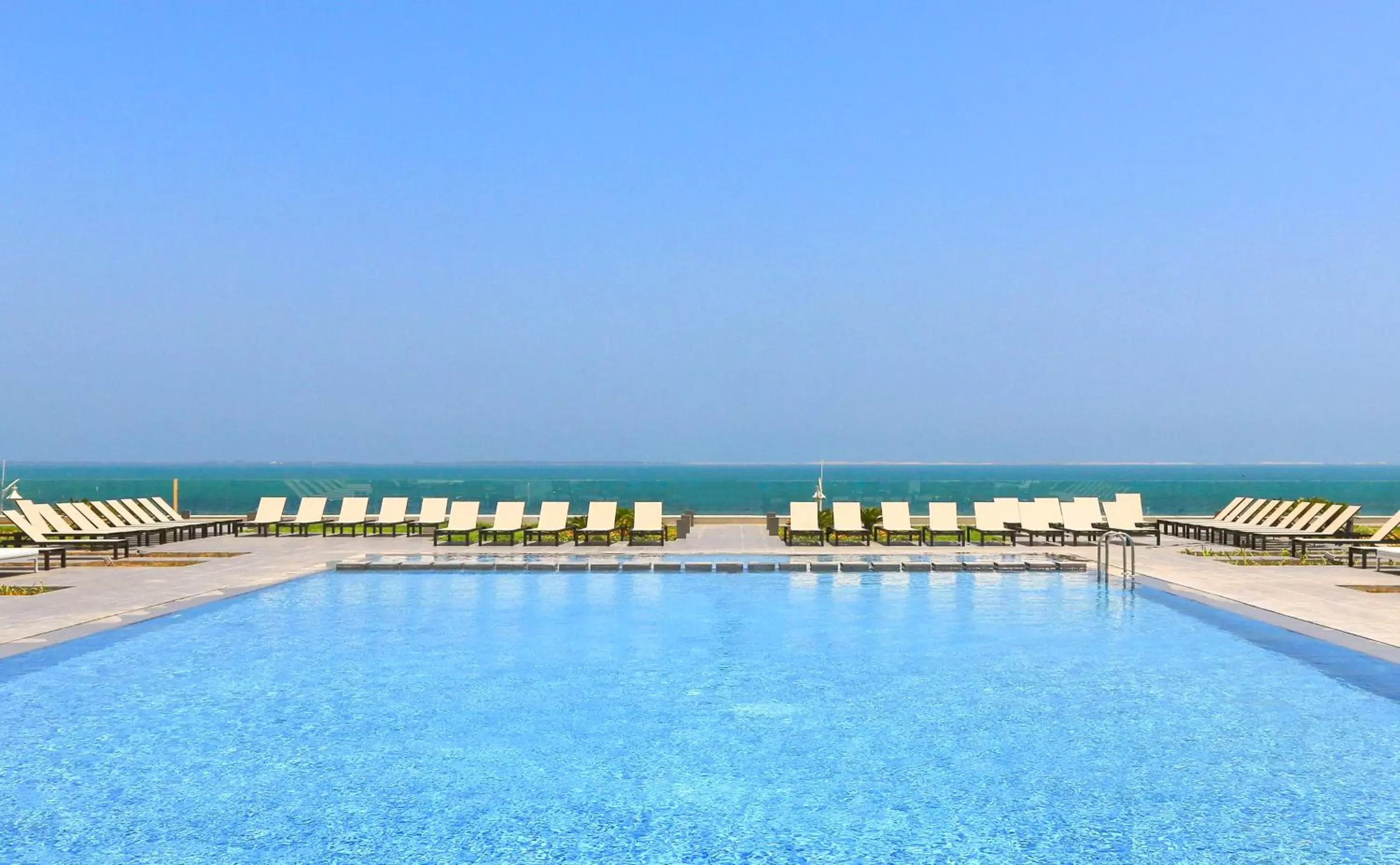 Sea view, Swimming Pool in Mercure Nador Rif