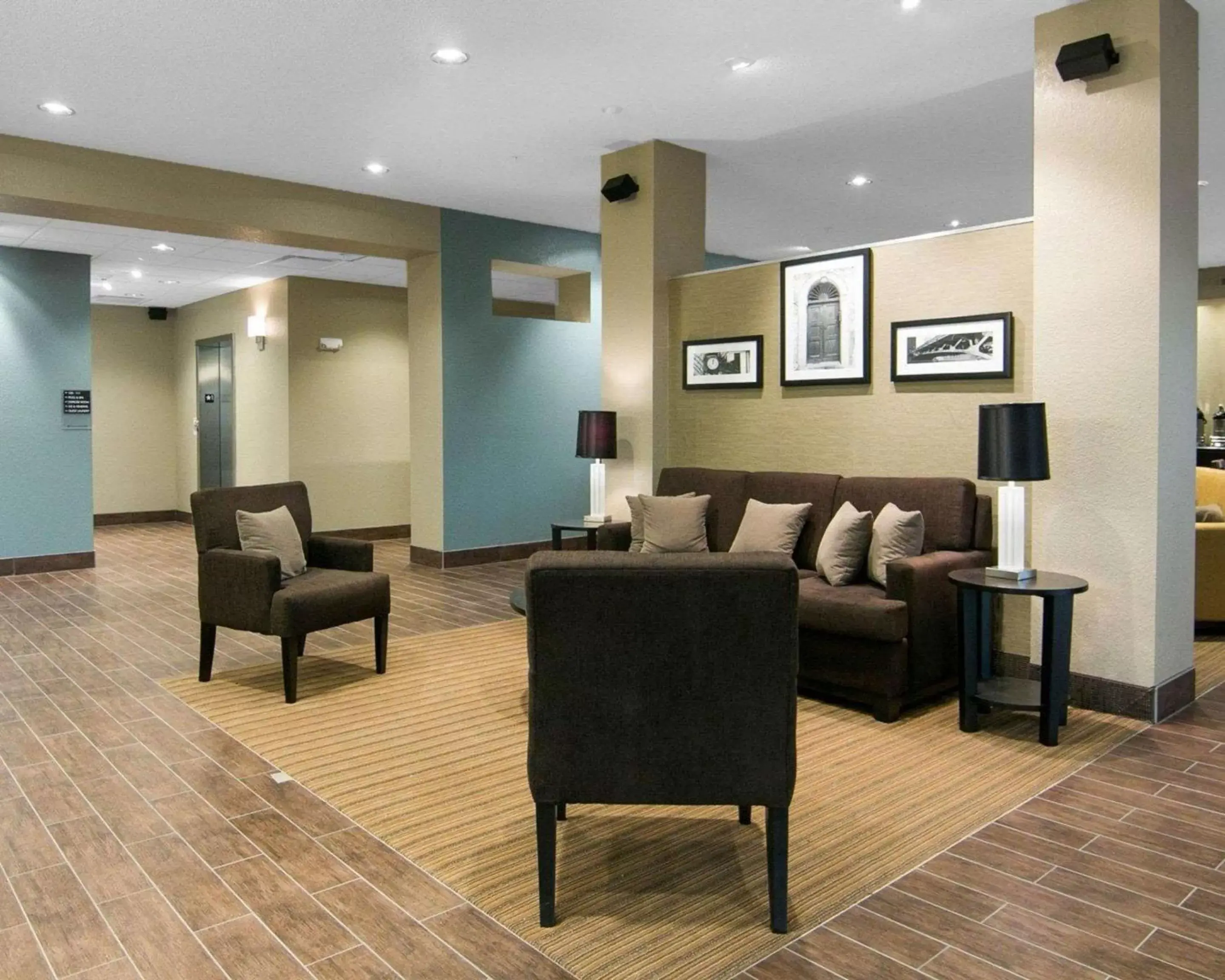 Lobby or reception in Sleep Inn & Suites Fort Dodge Lobby or reception in Sleep Inn & Suites Fort Dodge
