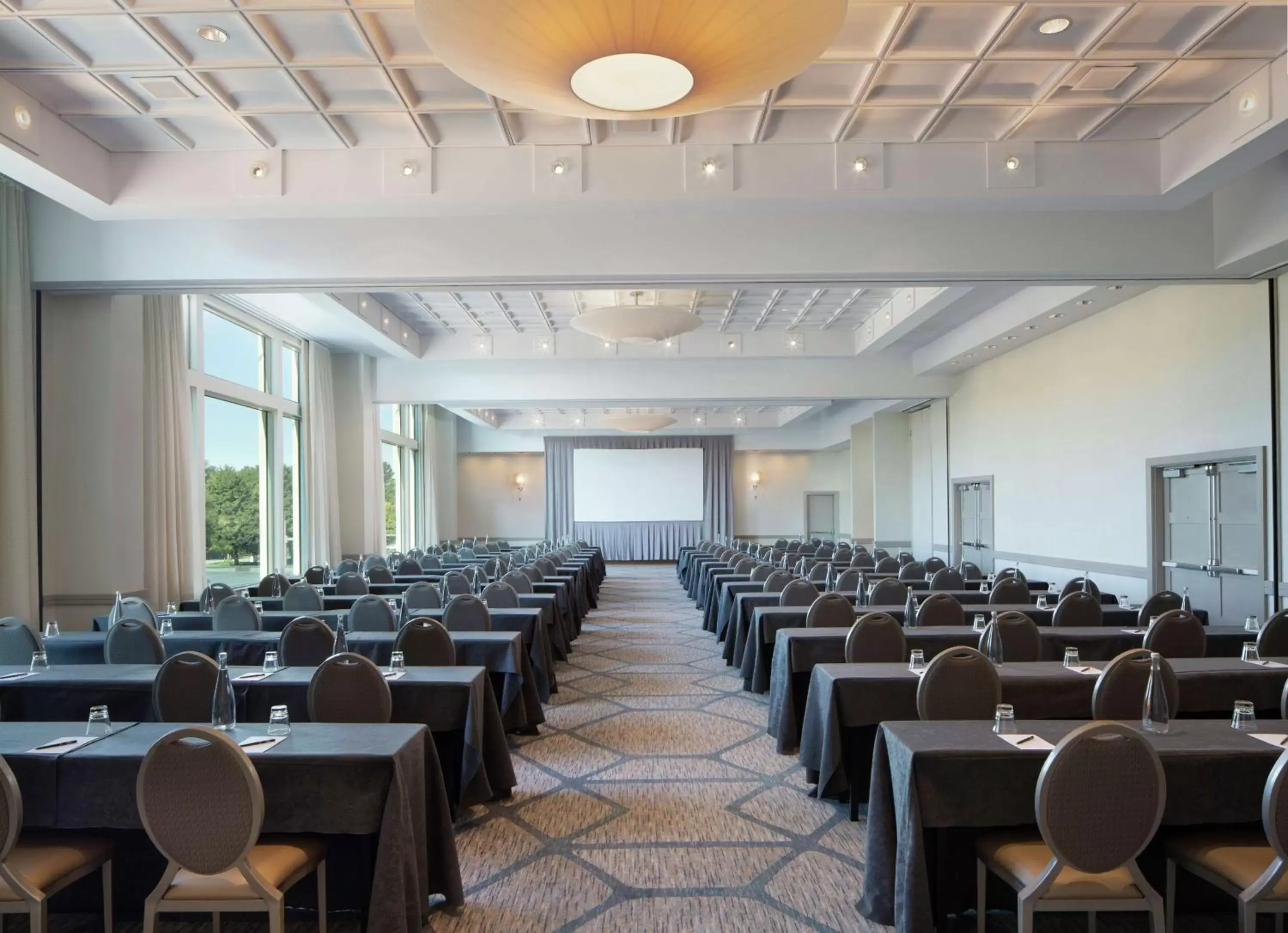 Meeting/conference room in Hilton Philadelphia at Penn's Landing