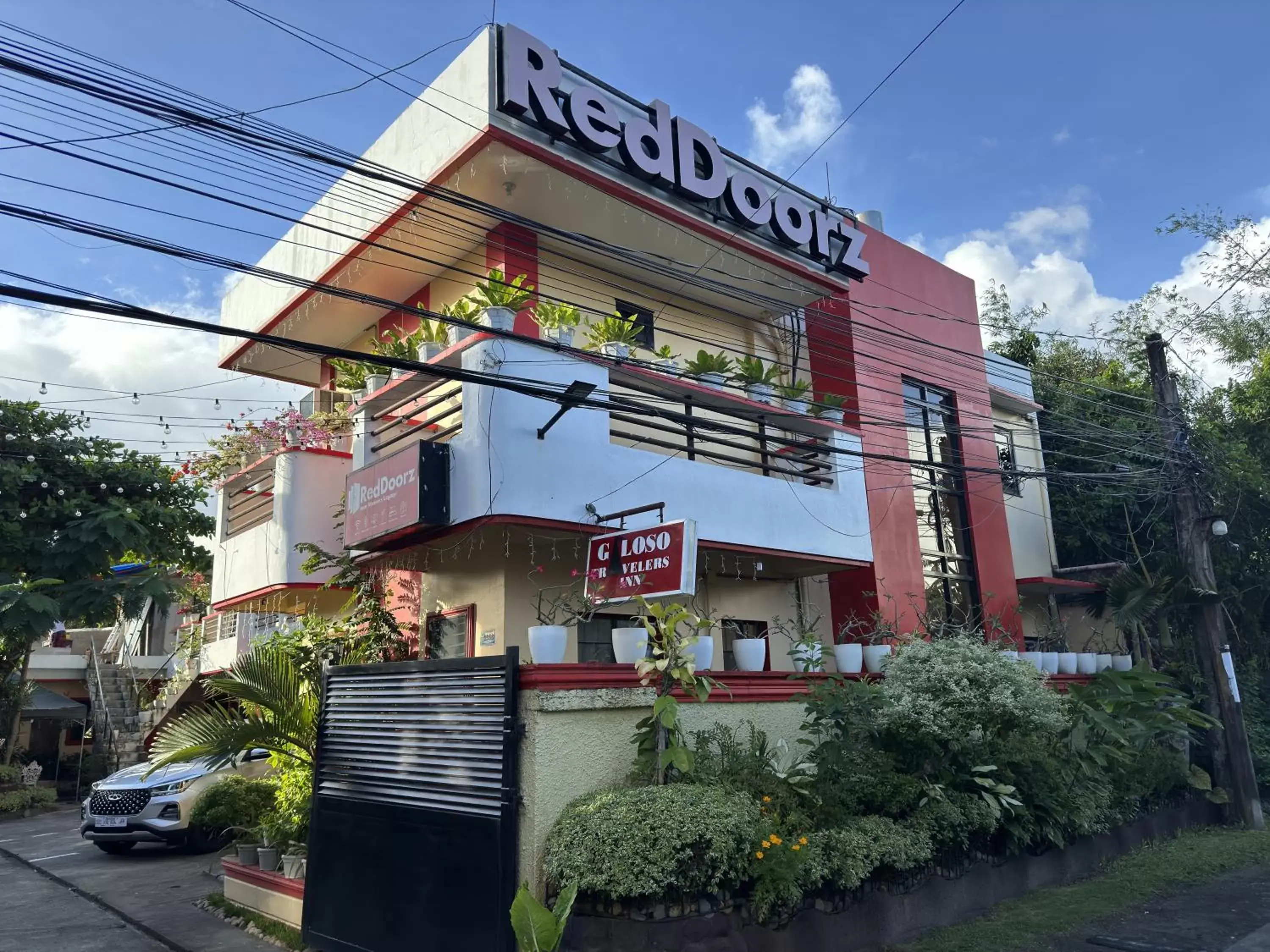 Property Building in RedDoorz near Mariners Legazpi