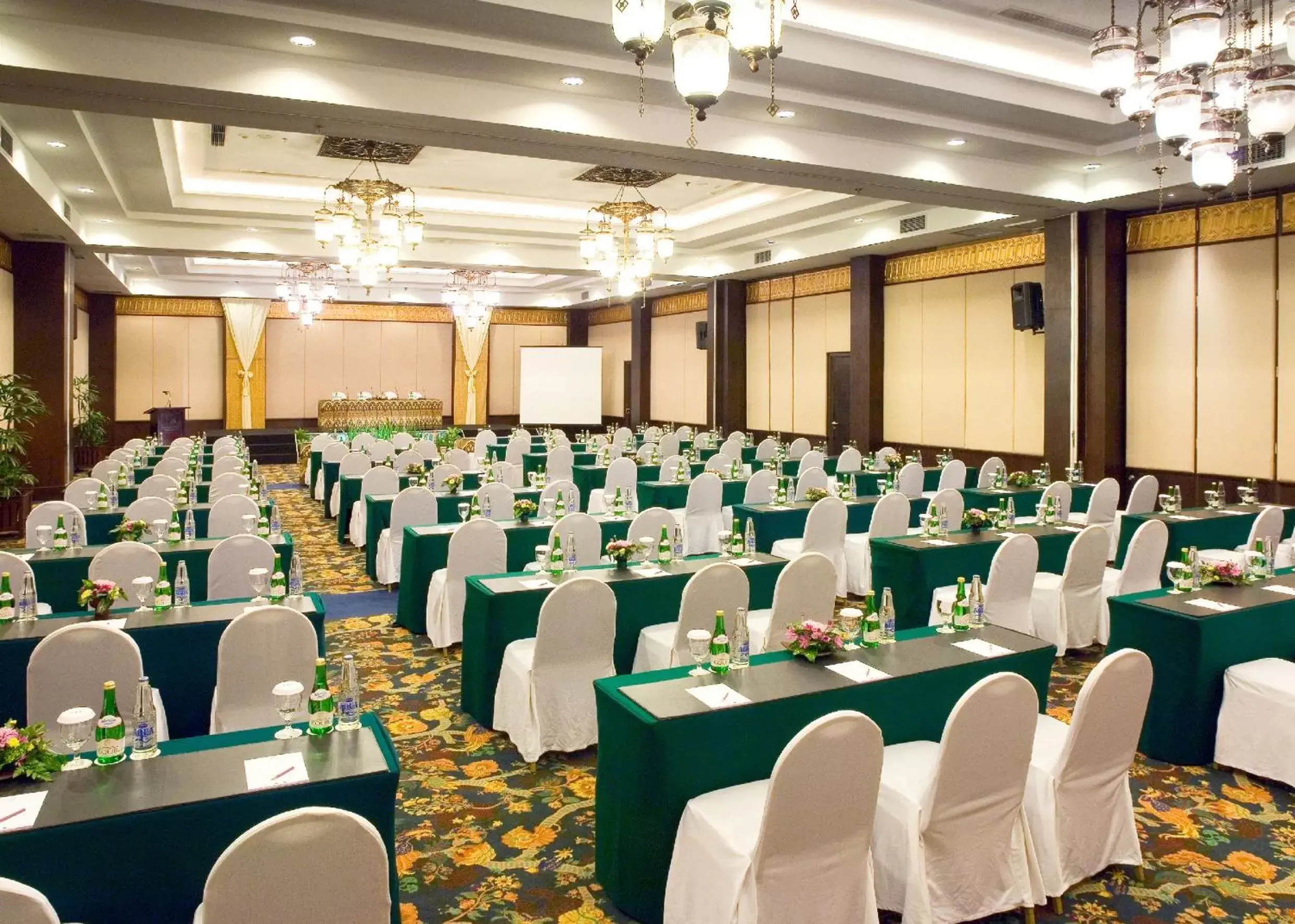 Banquet/Function facilities in The Phoenix Hotel Yogyakarta - MGallery Collection