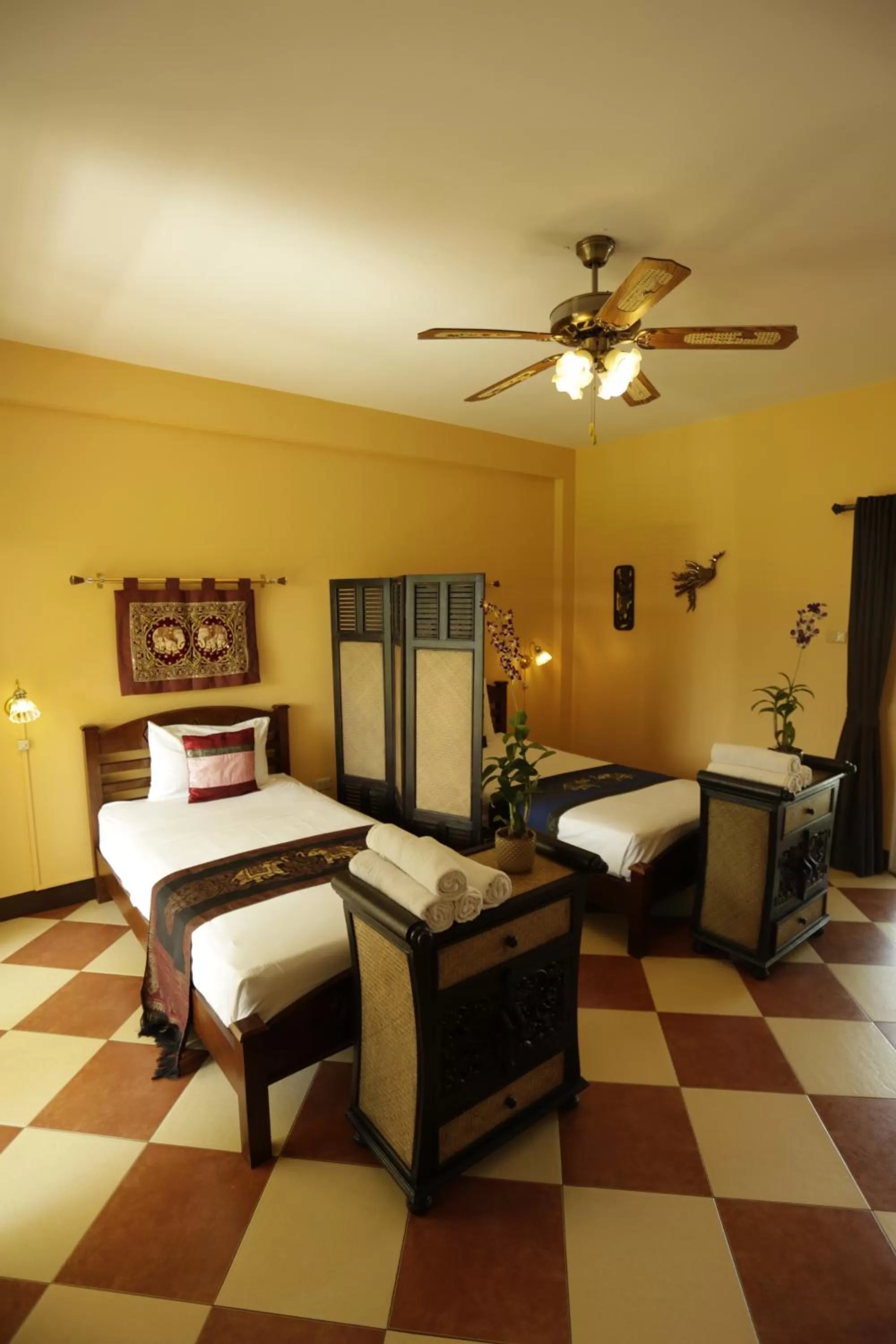 Massage, Bed in Liam's Guesthouse Adults Only