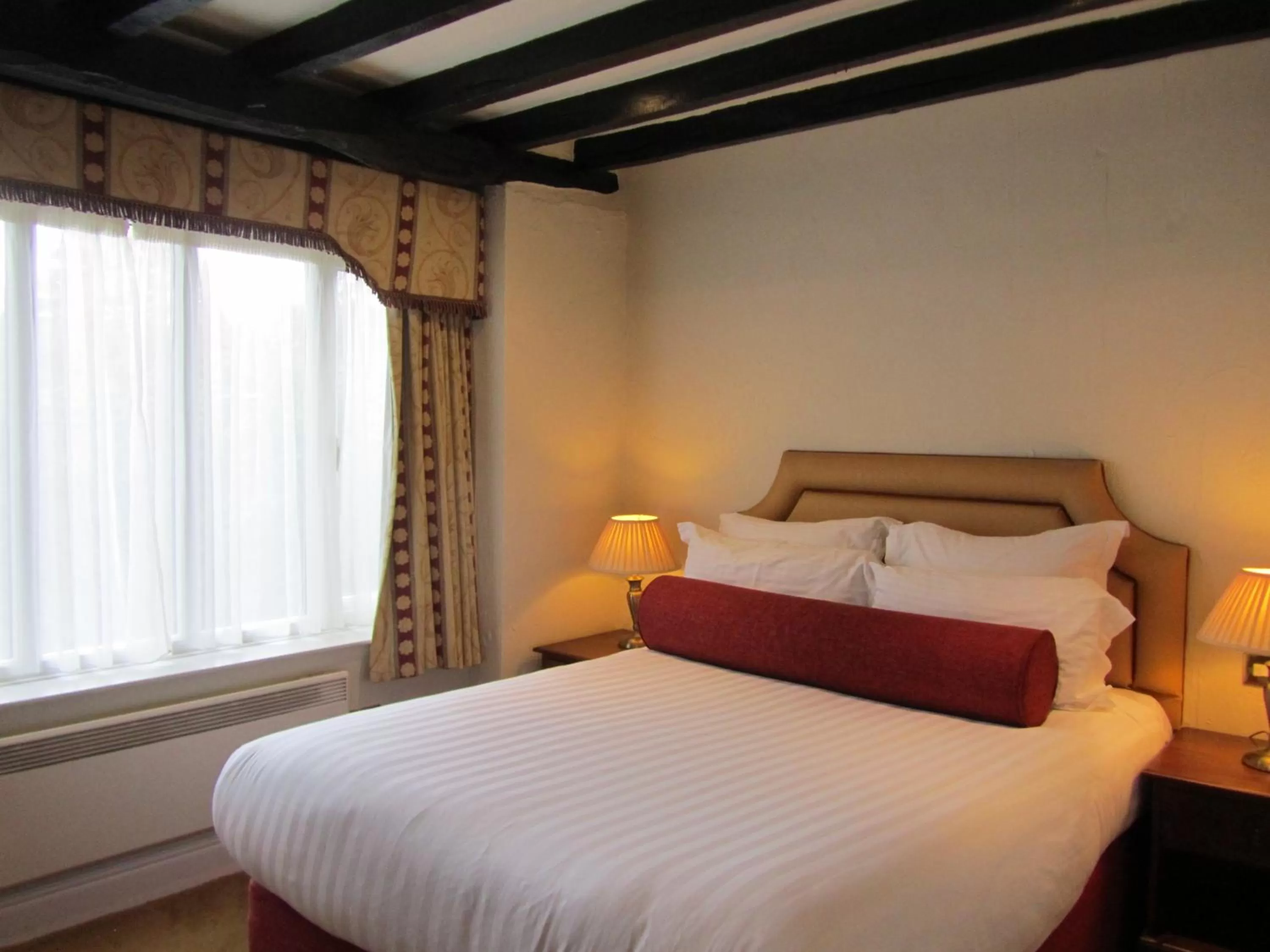 Bed in Windmill Village Hotel, Golf Club & Spa, BW Signature Collection