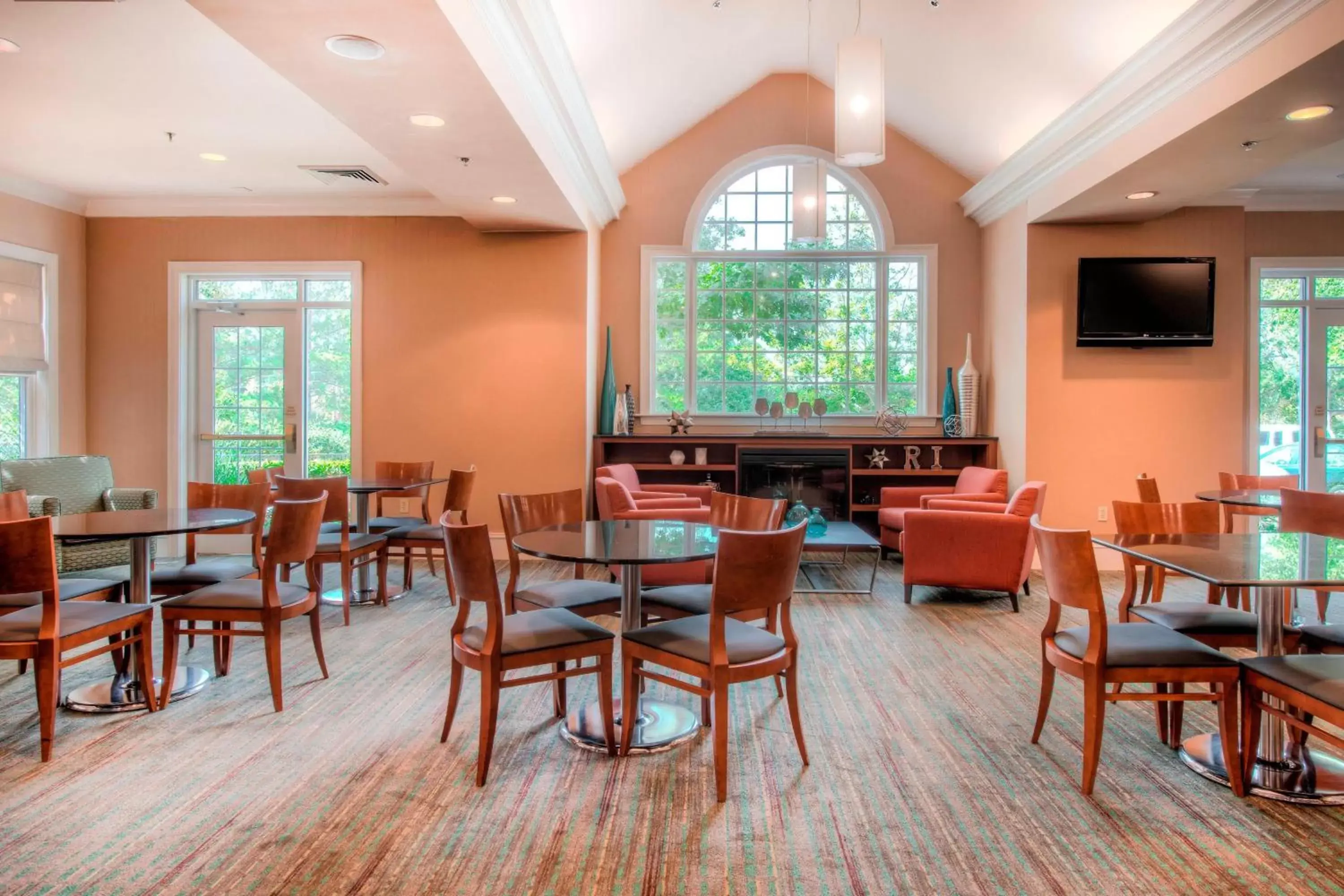 Breakfast, Restaurant/Places to Eat in Residence Inn by Marriott Raleigh Crabtree Valley