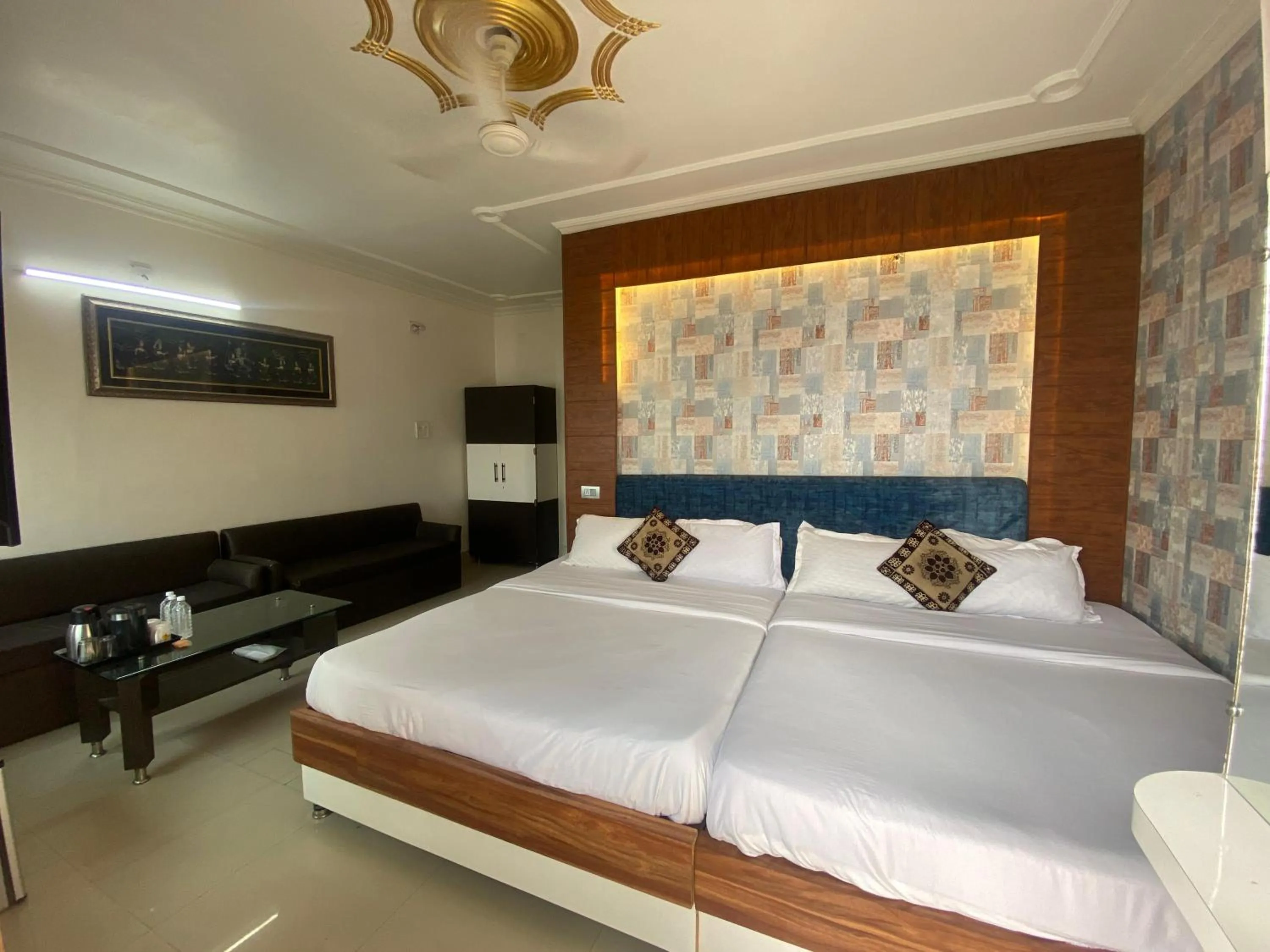 Bedroom in Hotel Sita (place on the heritage ghats of benaras)