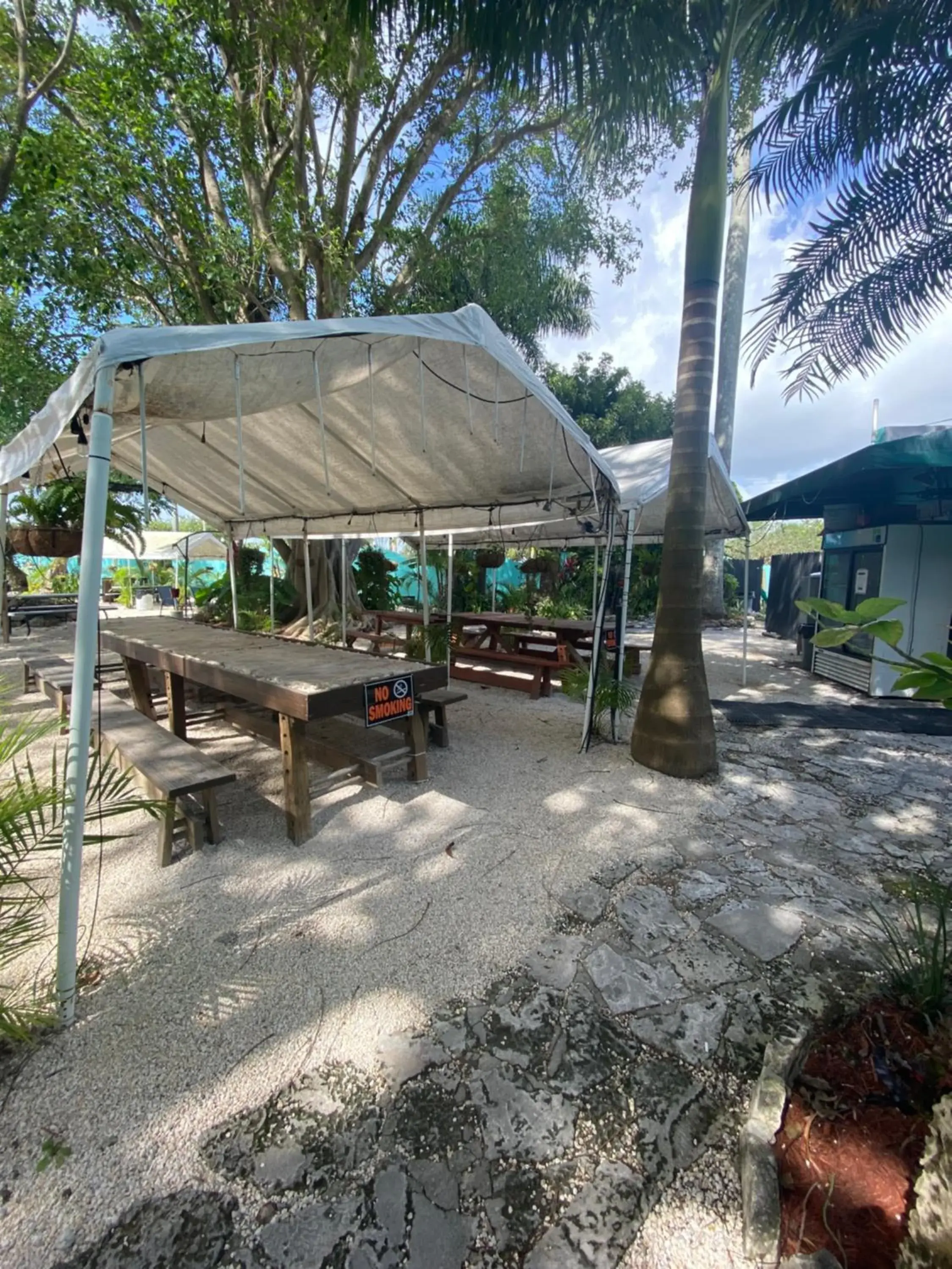 Patio in Hoosville Hostel (Formerly The Everglades Hostel)