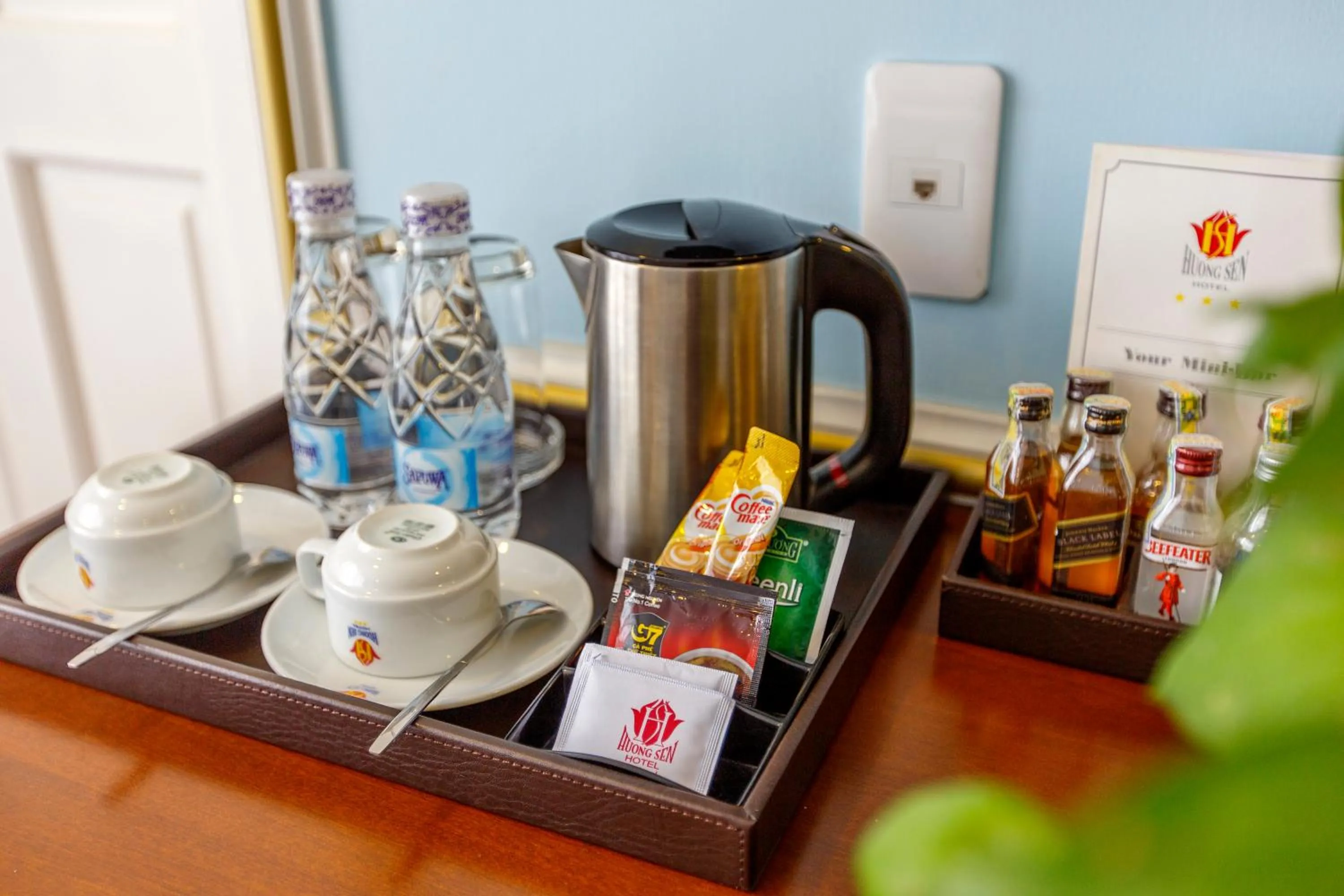 Coffee/tea facilities in Huong Sen Annex Hotel