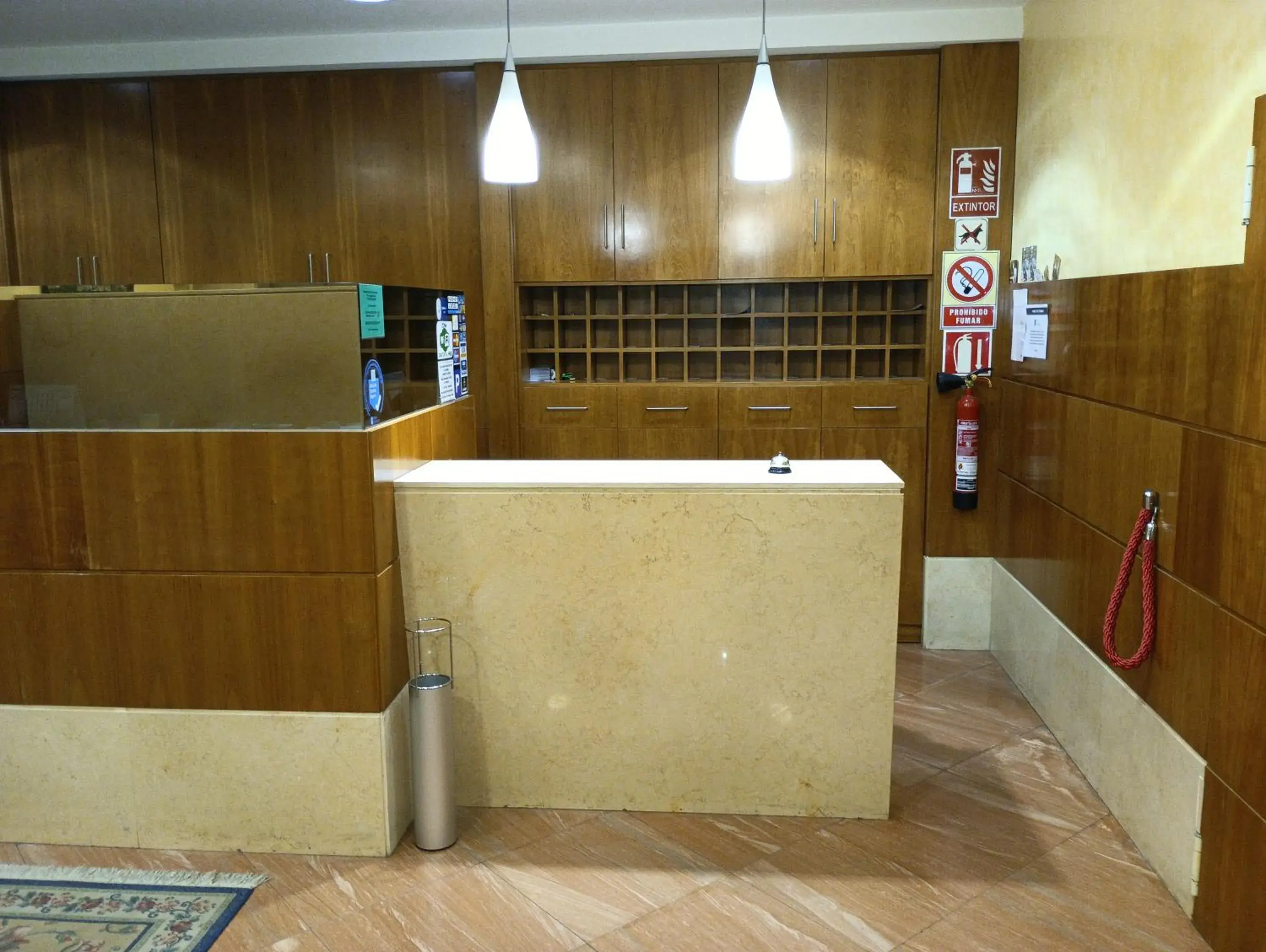 Lobby or reception, Bathroom in Hotel Vila do Alba