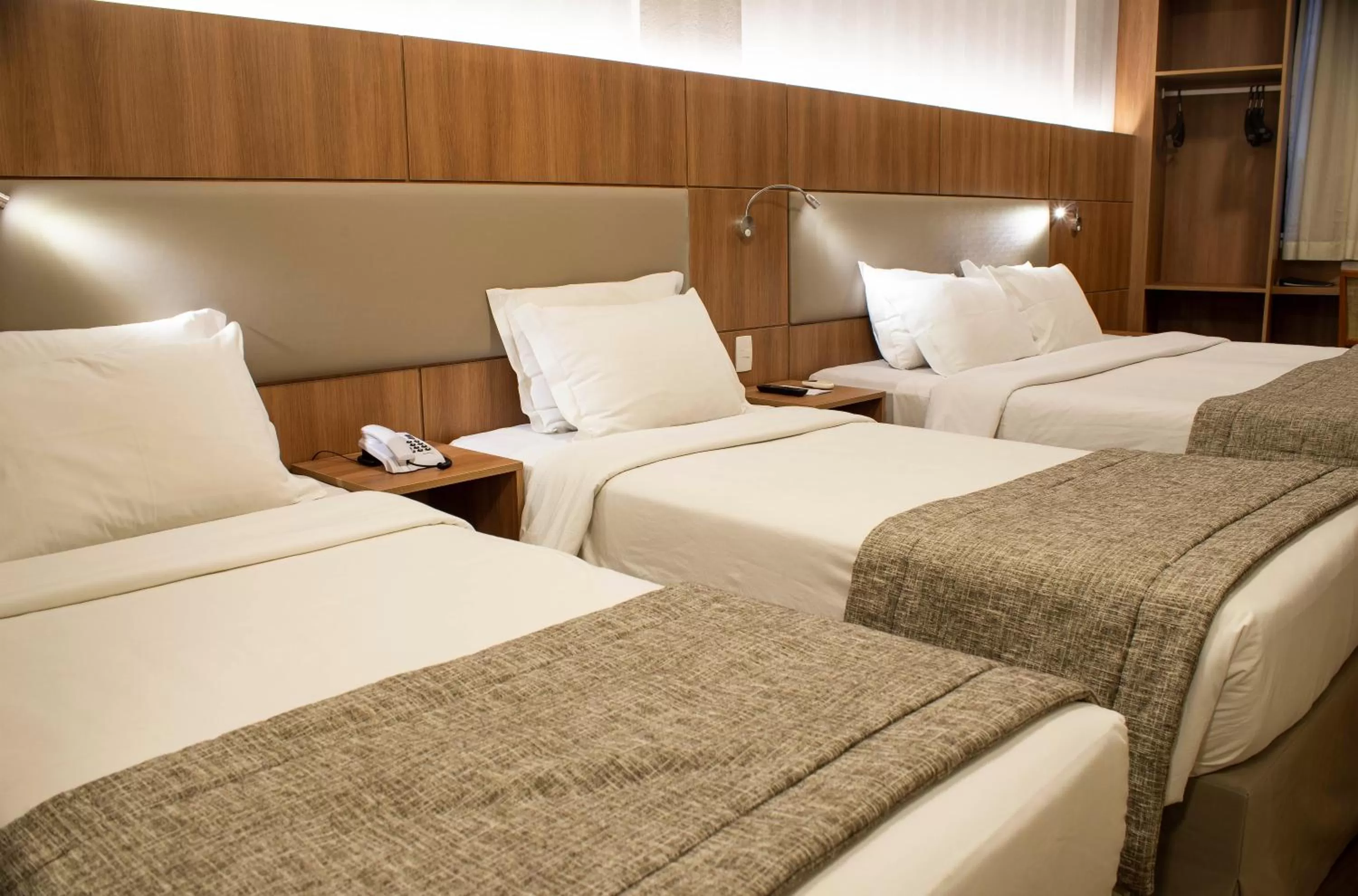 Bed in Hotel Astoria Copacabana