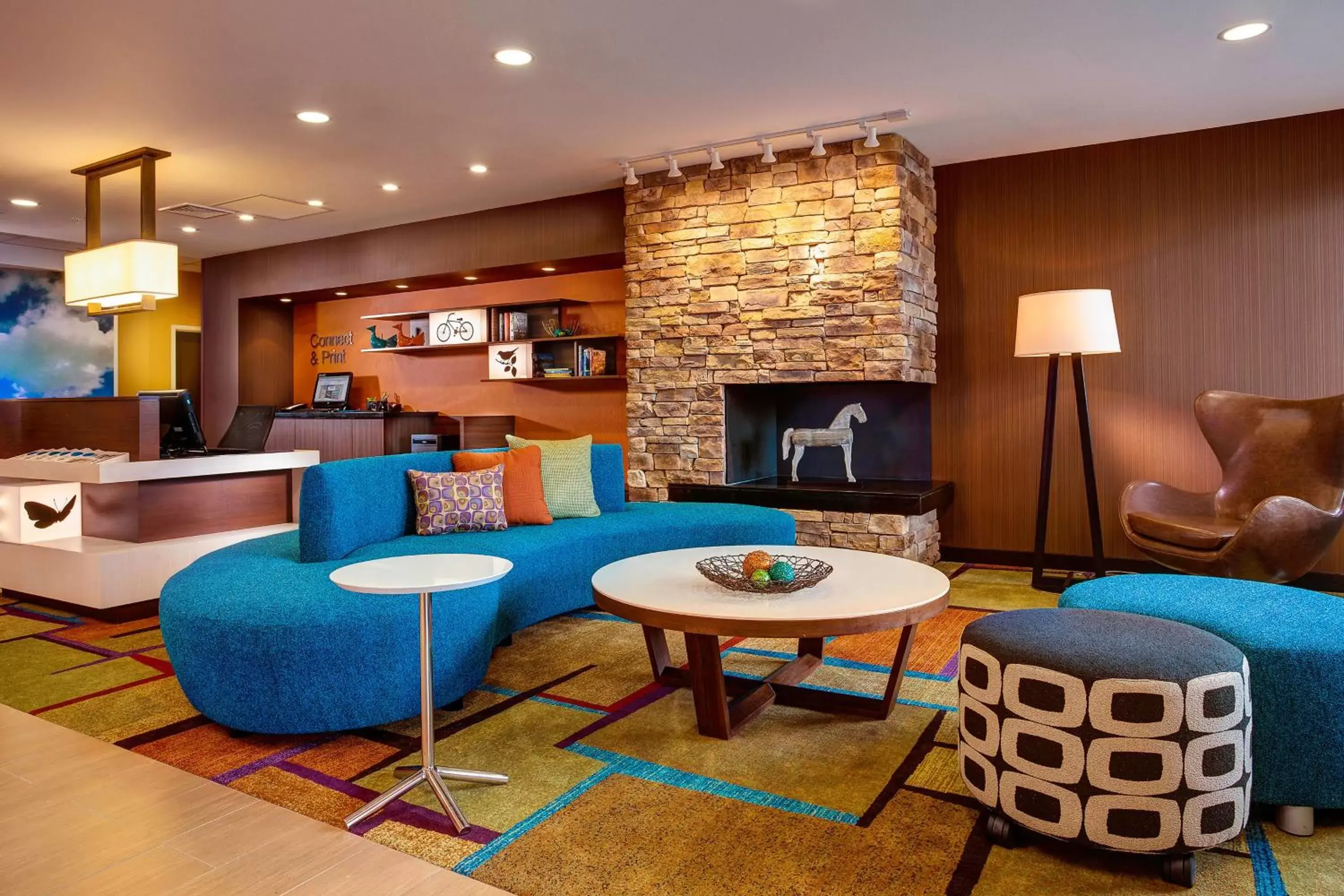 Lobby or reception, Seating Area in Fairfield Inn & Suites by Marriott Lincoln Southeast