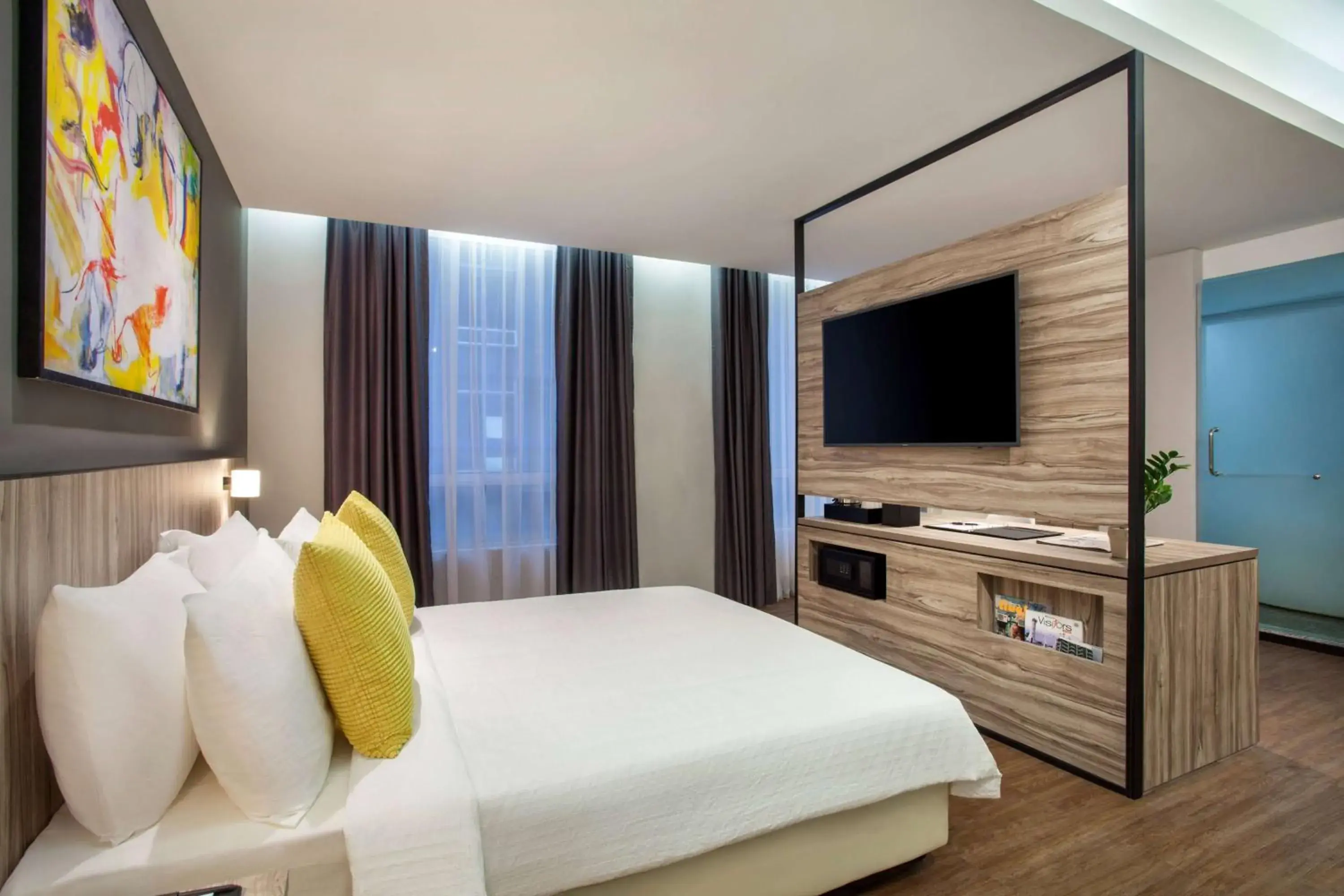 Photo of the whole room, TV/Entertainment Center in Days Hotel & Suites by Wyndham Fraser Business Park KL