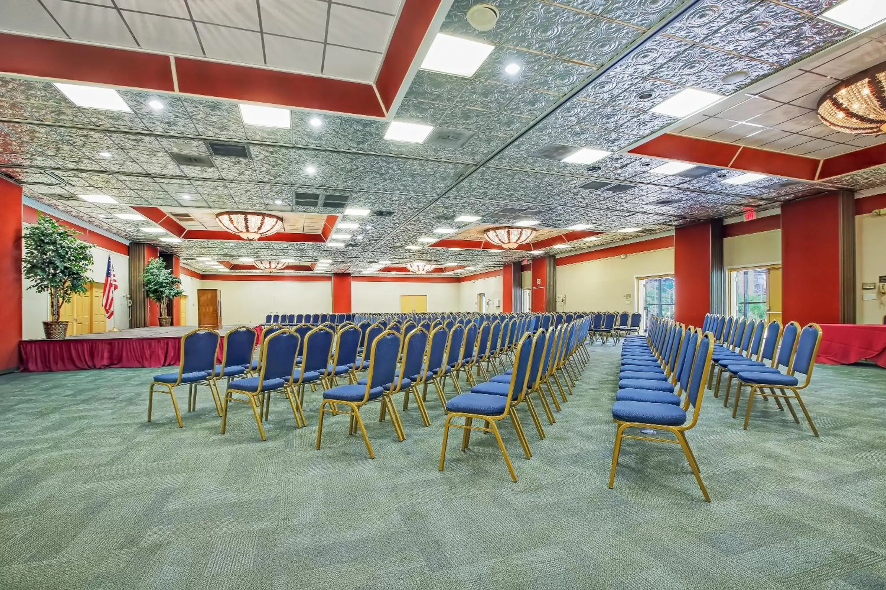 Meeting/conference room in North Shore Oceanfront Resort Hotel