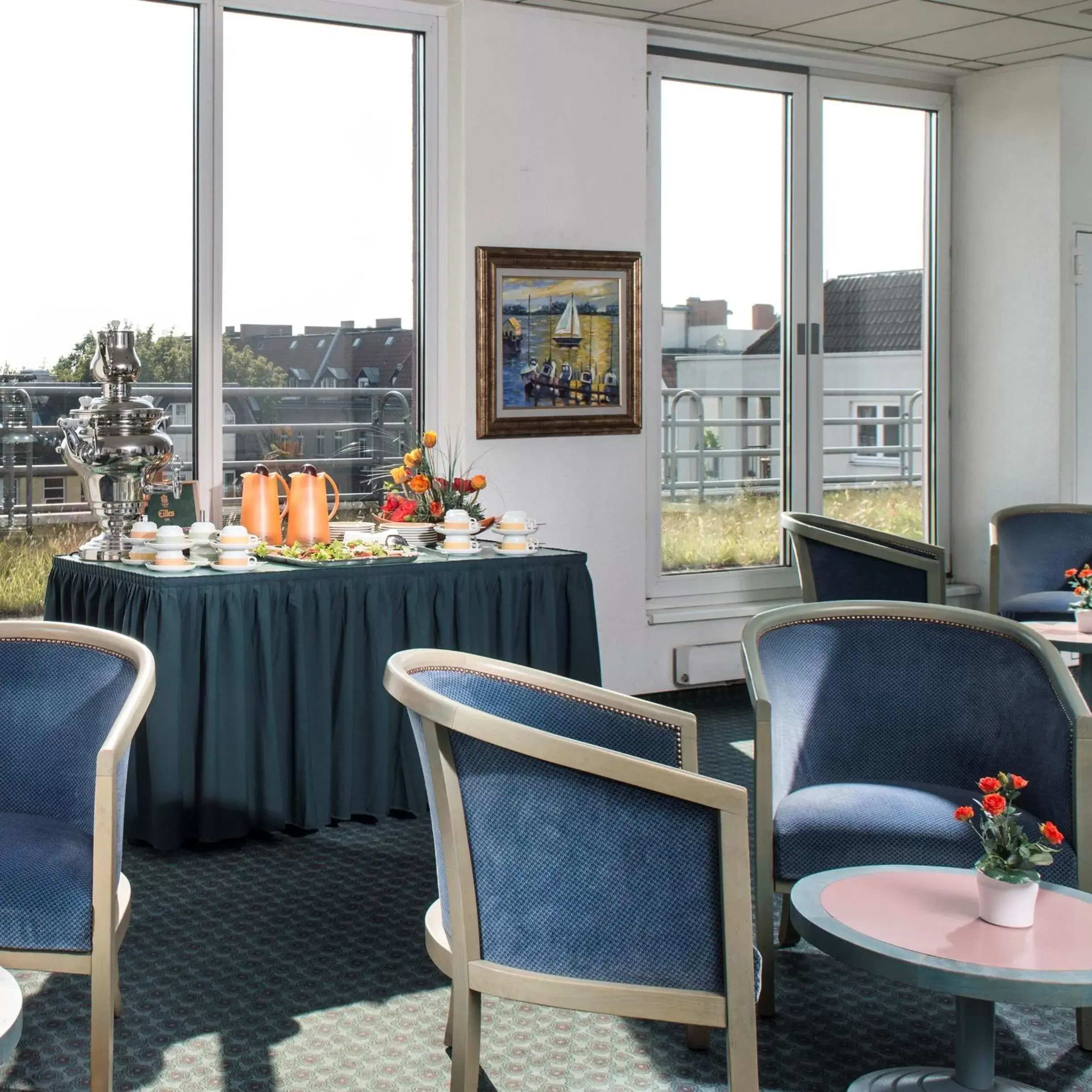 Lounge or bar in ibis Berlin City Nord Lounge or bar in ibis Berlin City Nord