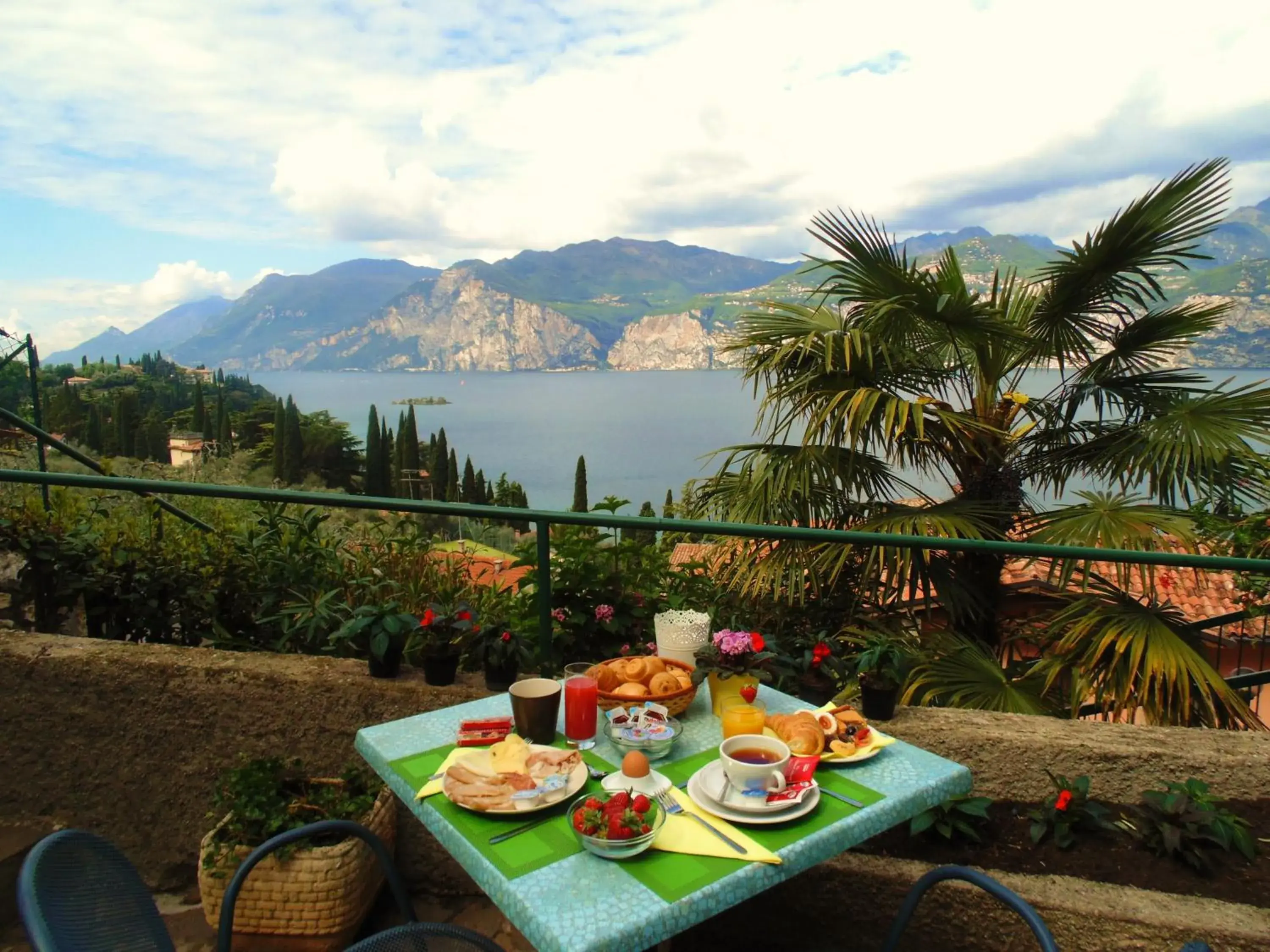 Balcony/Terrace in Villa Emma Malcesine