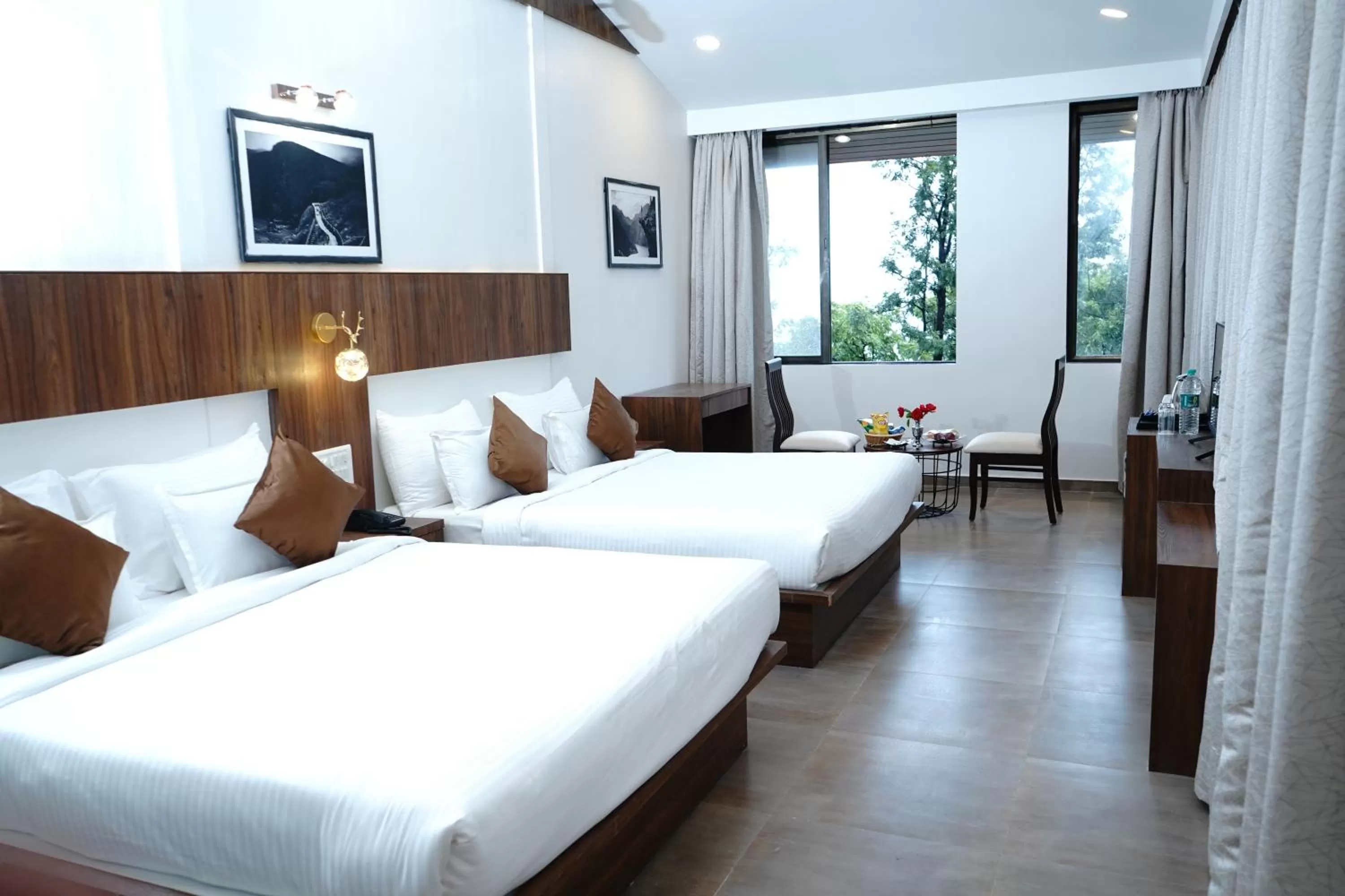 Bed in Jivanta Mahabaleshwar