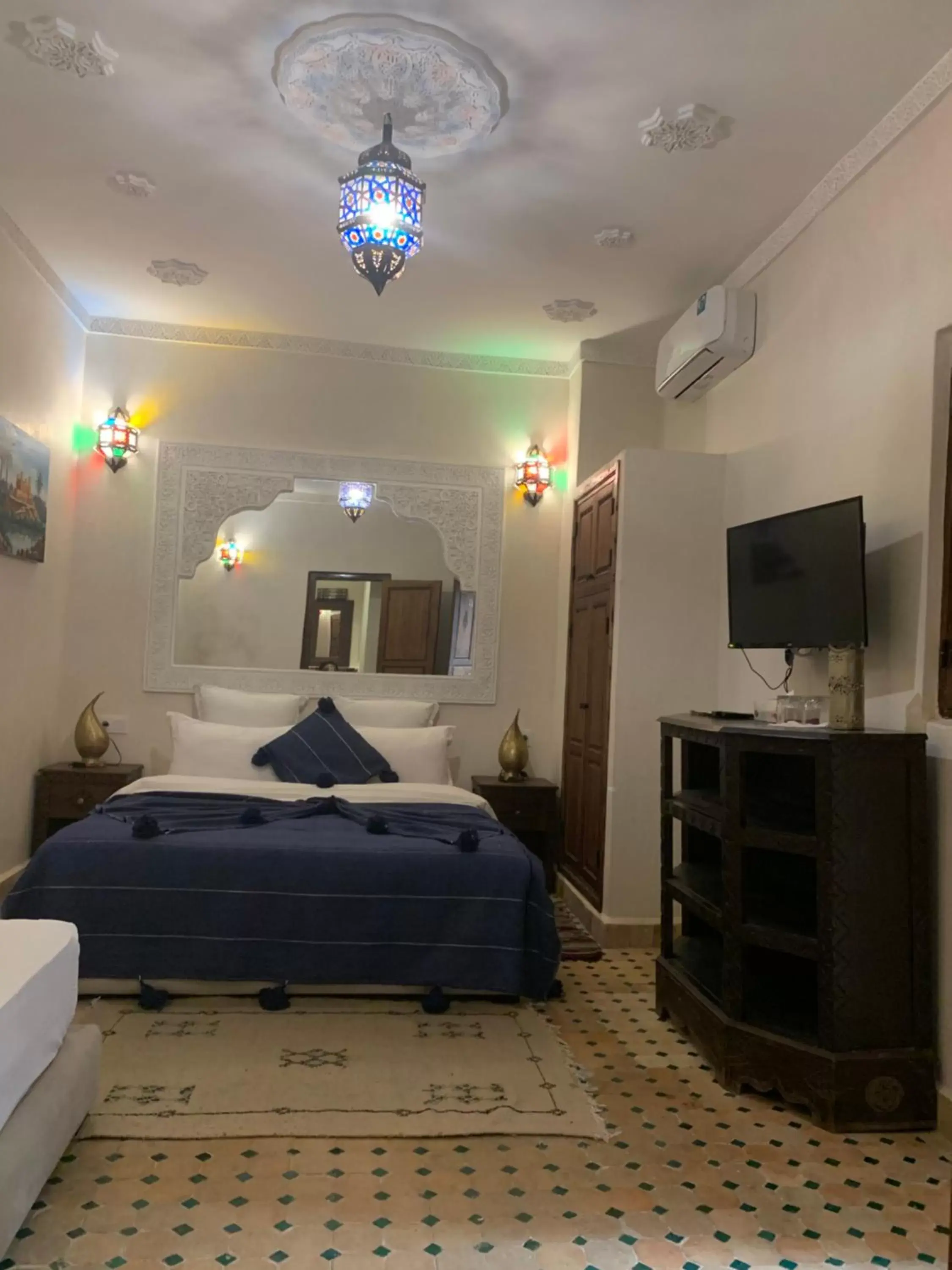 Bed in Riad Ghali Hotel & SPA