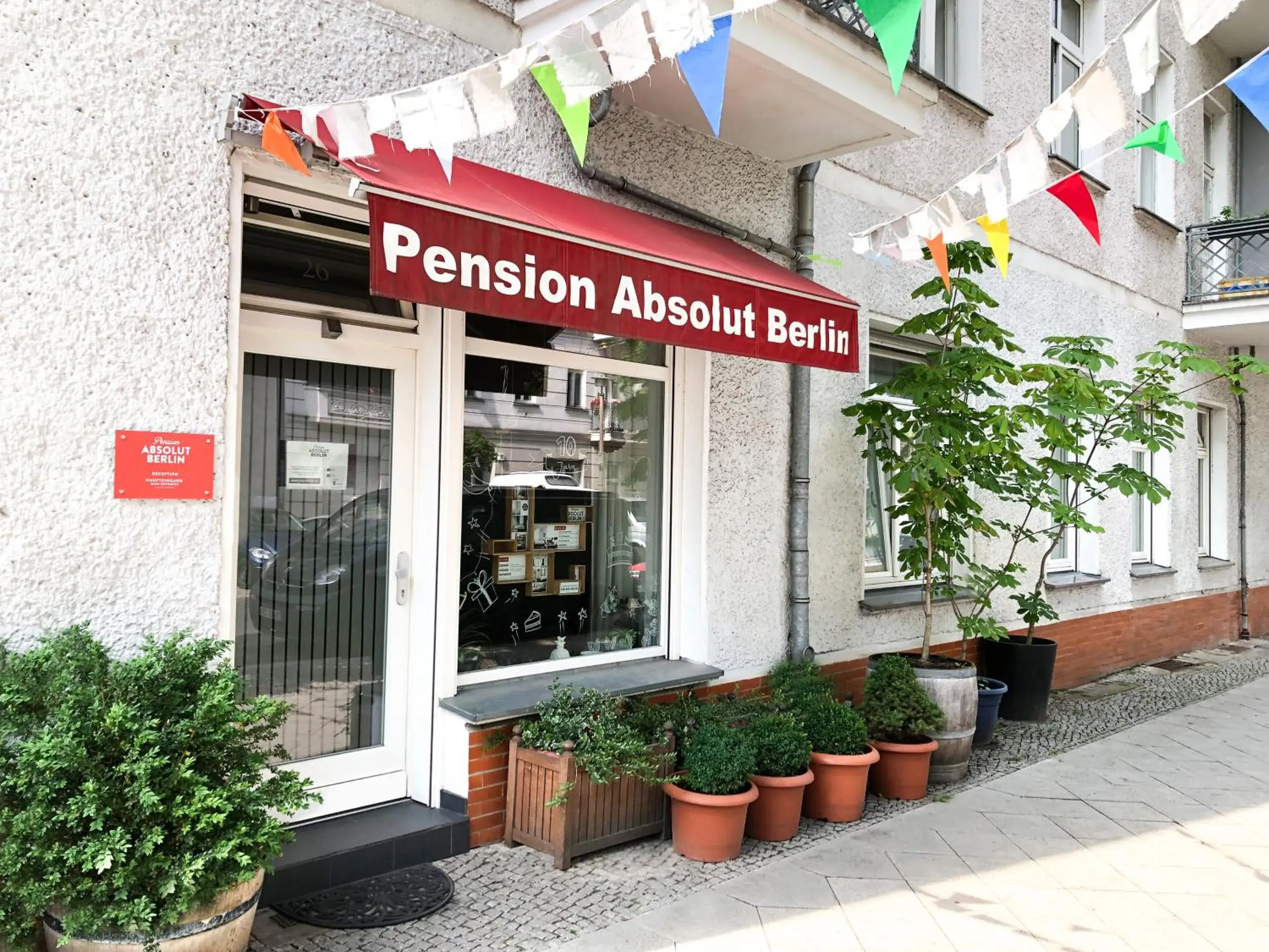 Facade/entrance in Pension Absolut Berlin